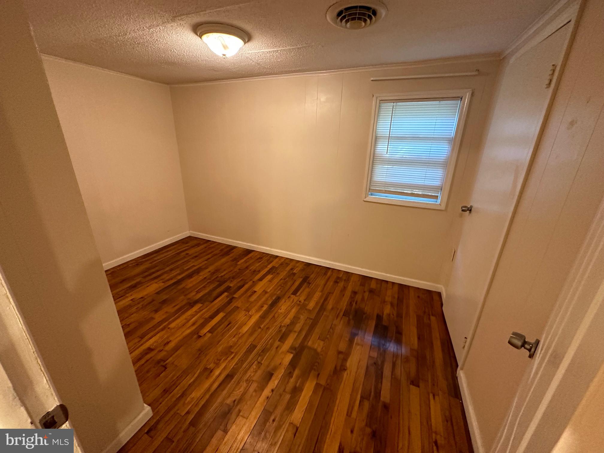 POTOMAC VIEW - Residential Lease