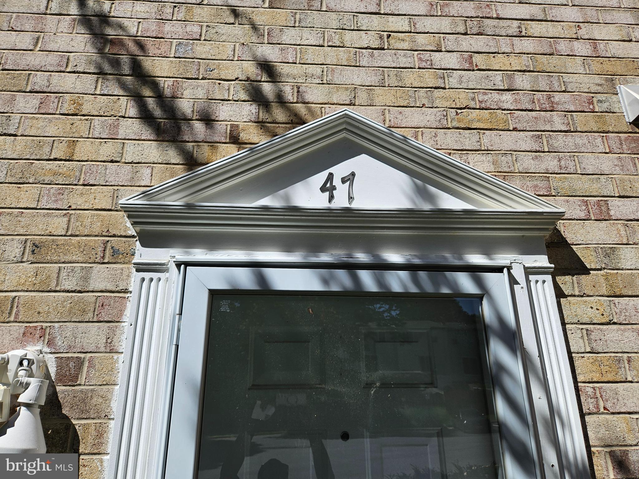 47 GAS LIGHT COURT
