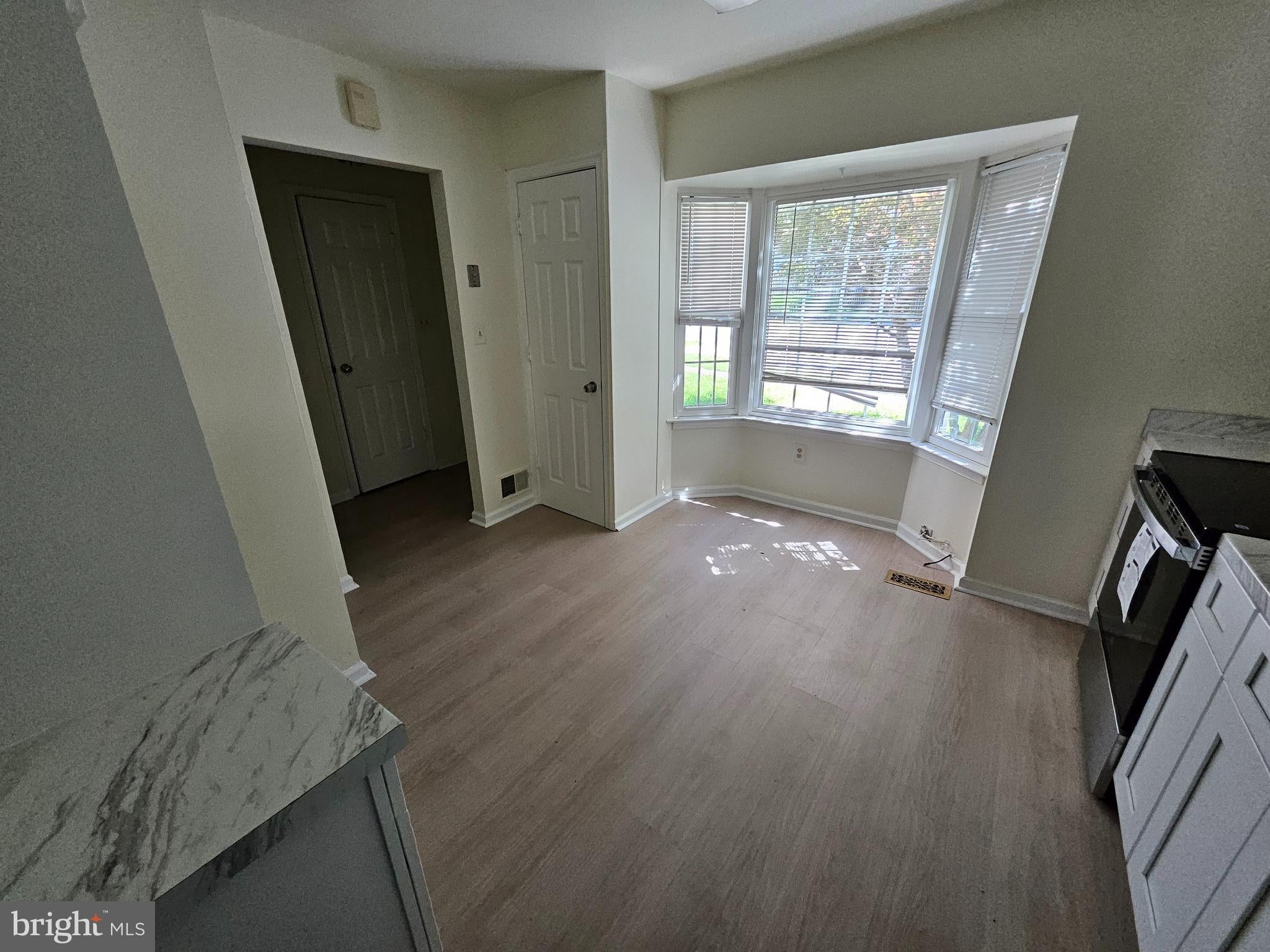 47 GAS LIGHT COURT