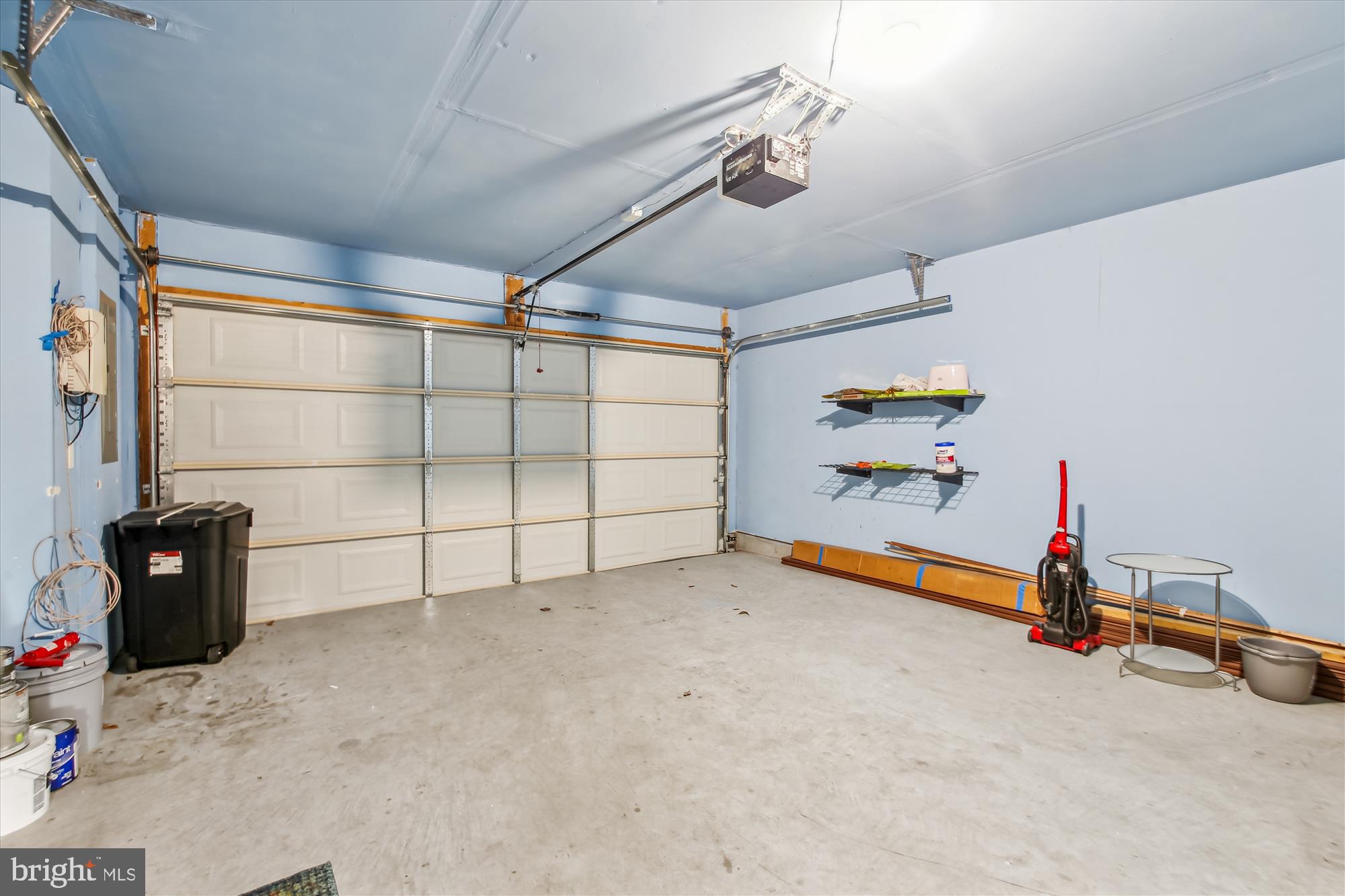 HIGHLAND FARMS - Residential Lease