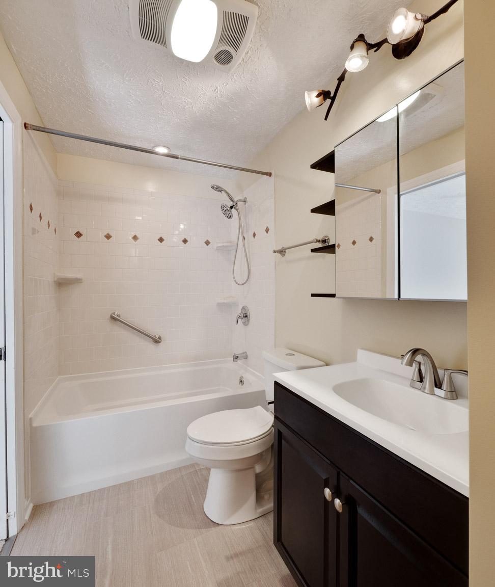 GREENWOOD FARM - Residential