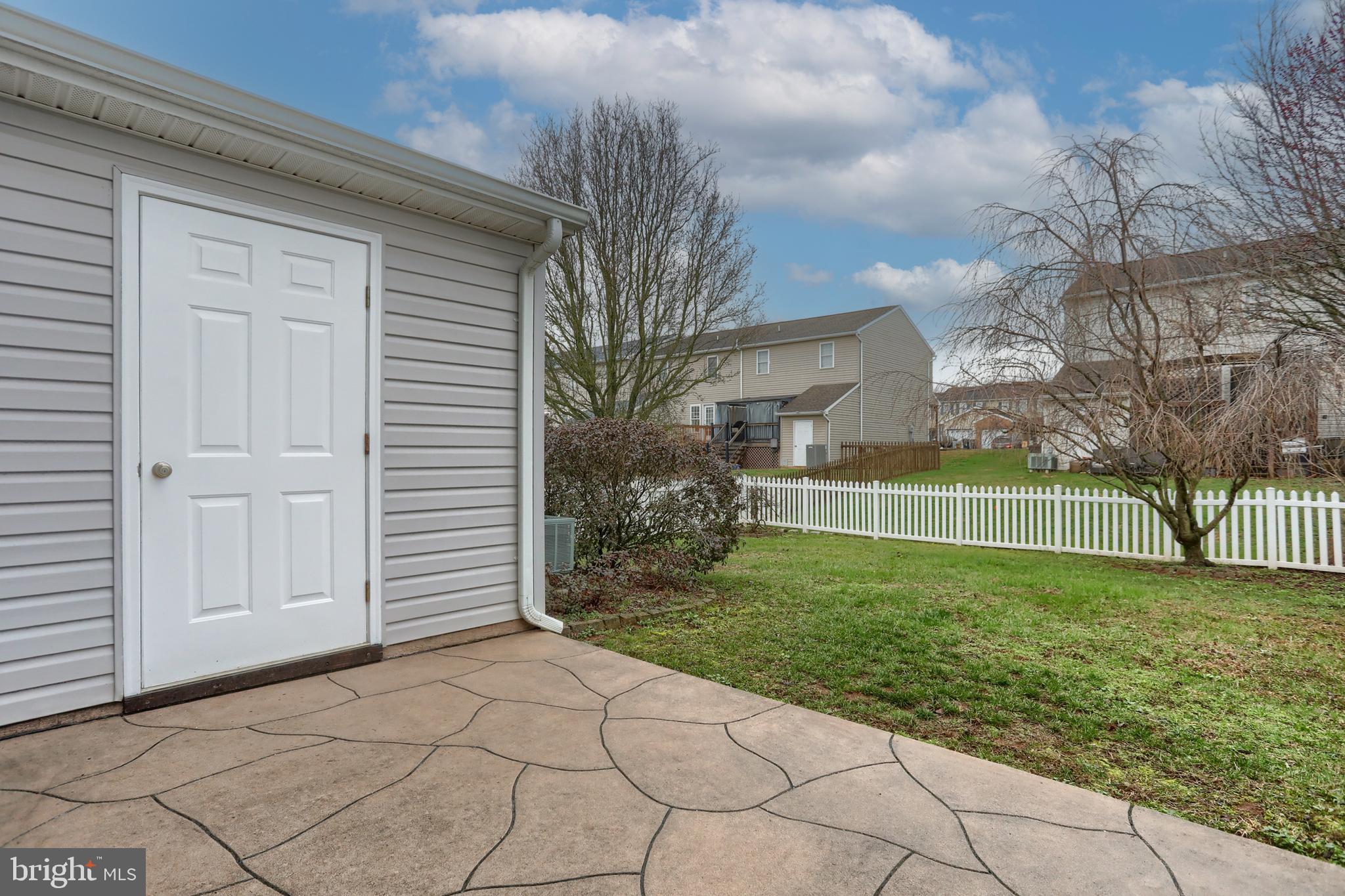 LIGHTHOUSE HARBOR - Residential