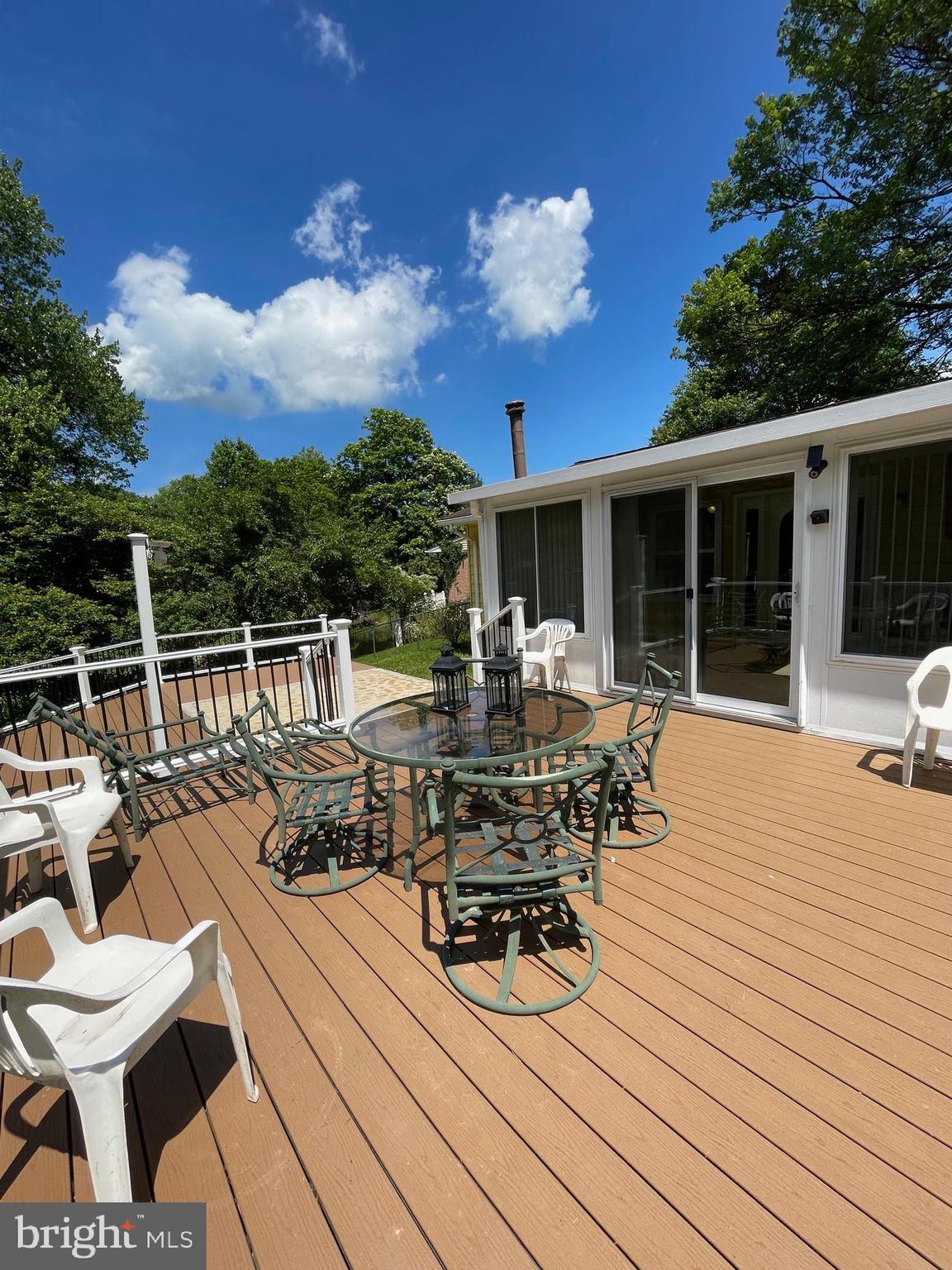 MARLBORO MEADOWS - Residential