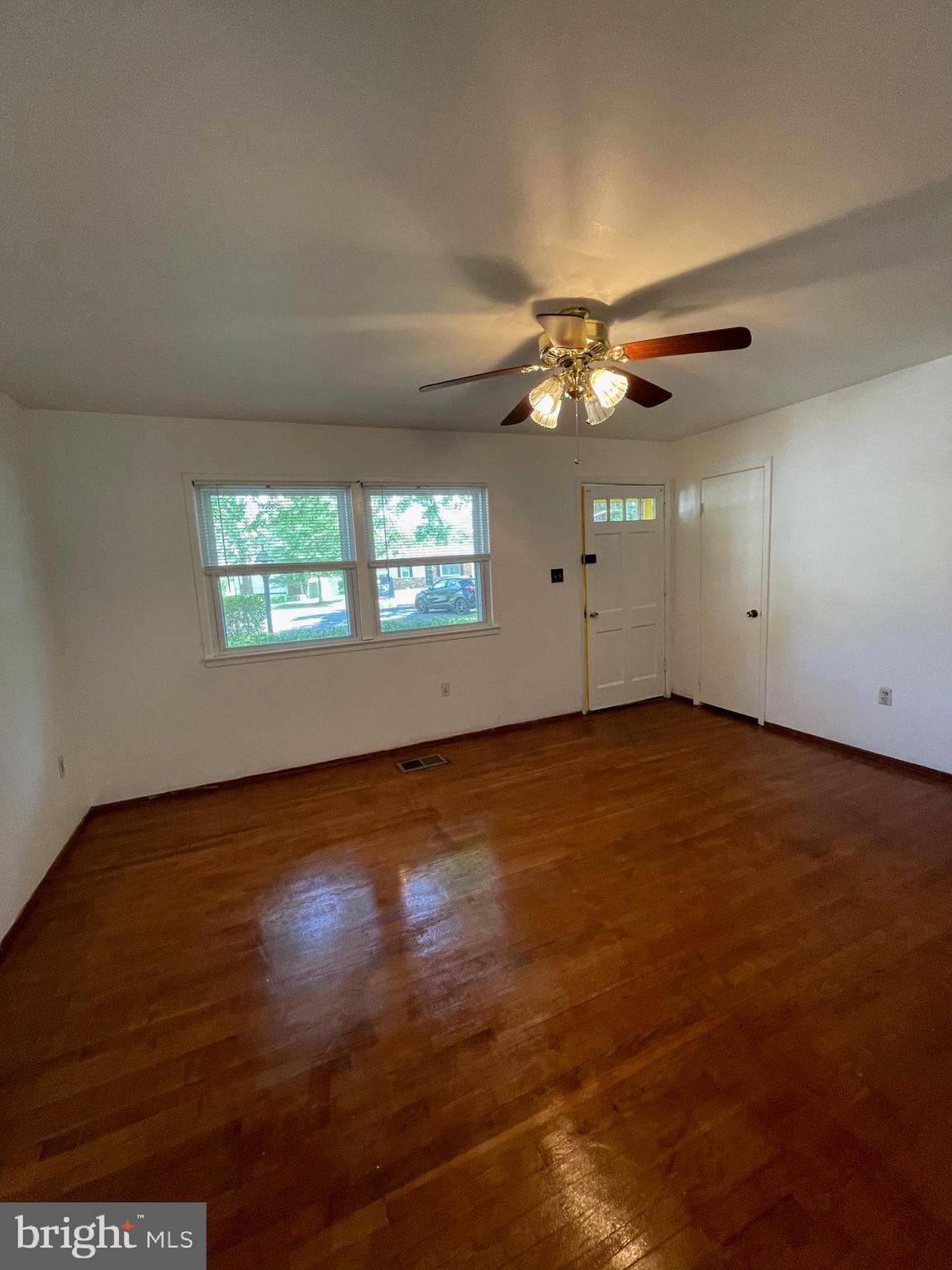 MARLBORO MEADOWS - Residential