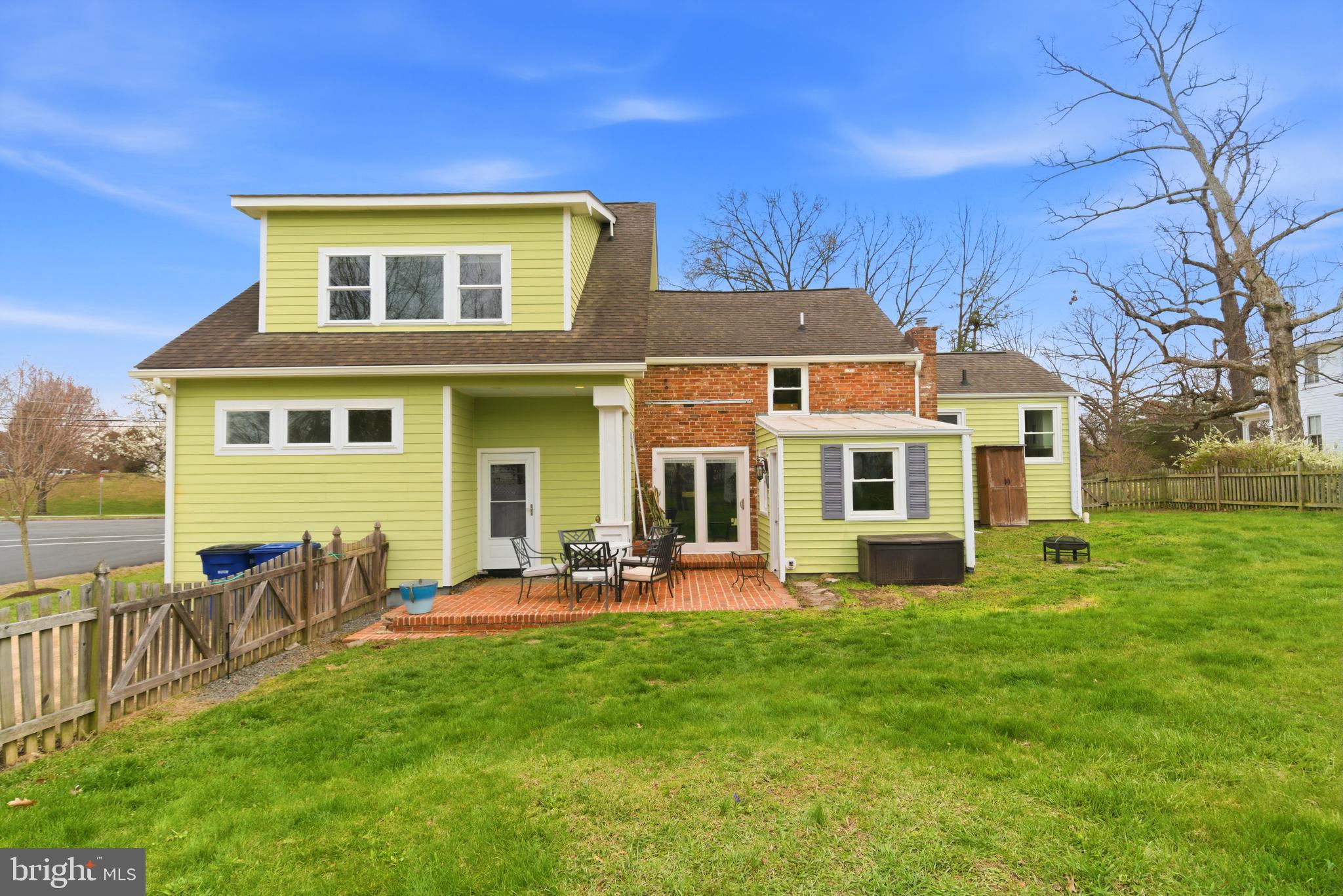 VAN VLECKS - Residential