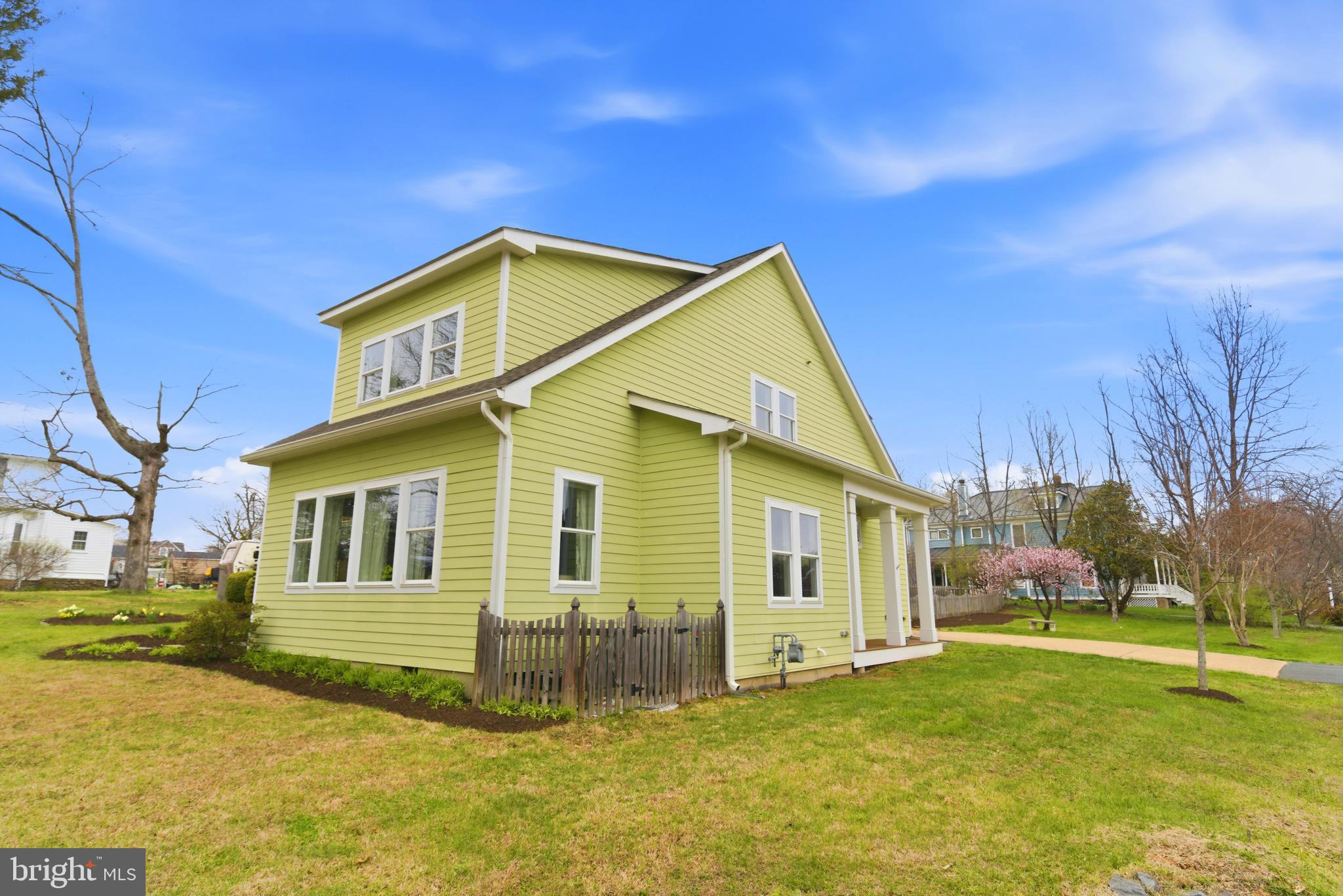 VAN VLECKS - Residential