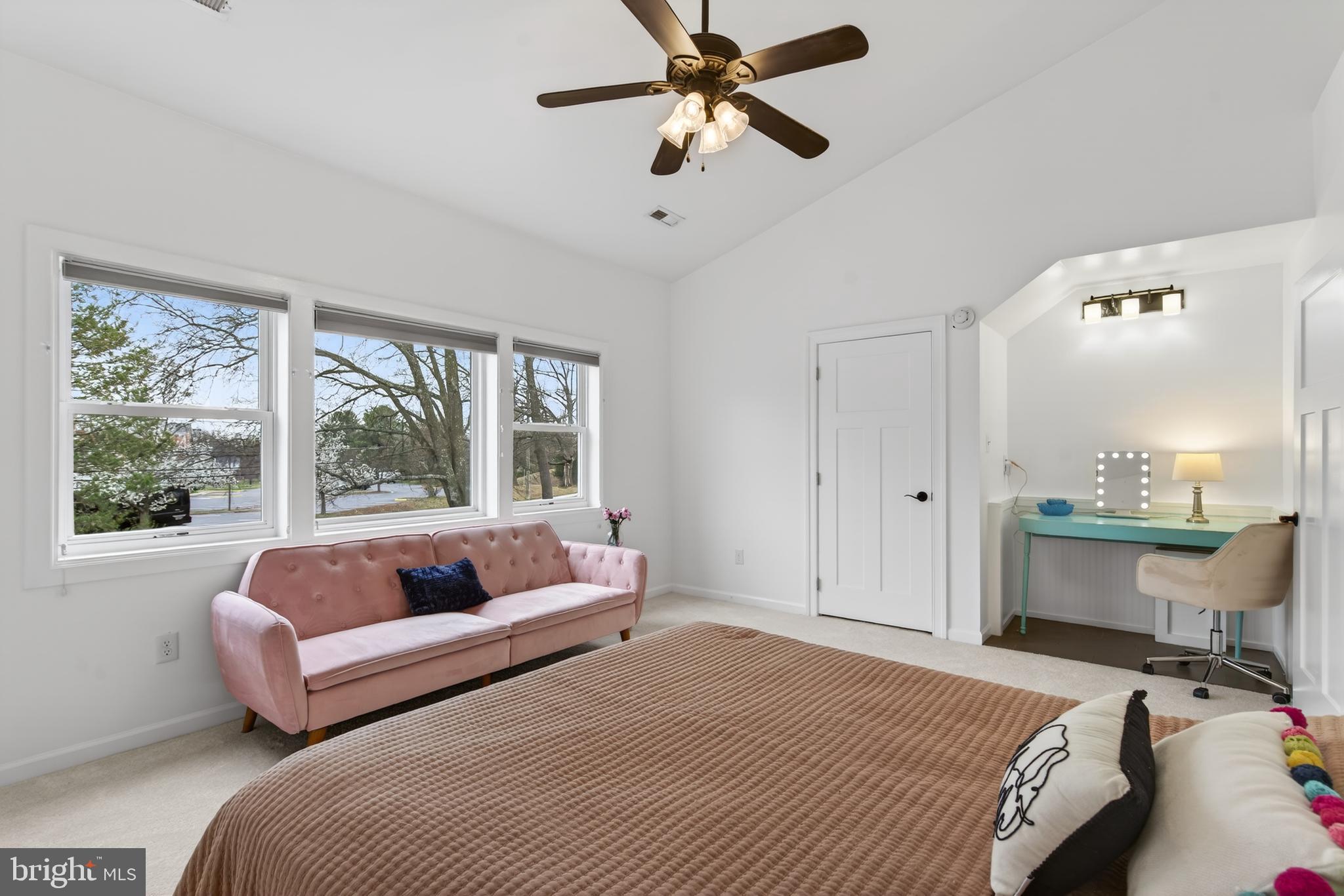 VAN VLECKS - Residential