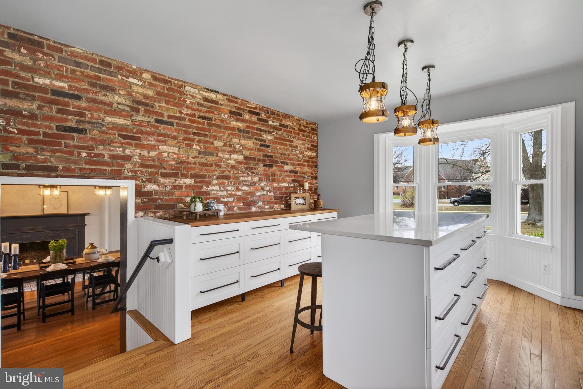 VAN VLECKS - Residential