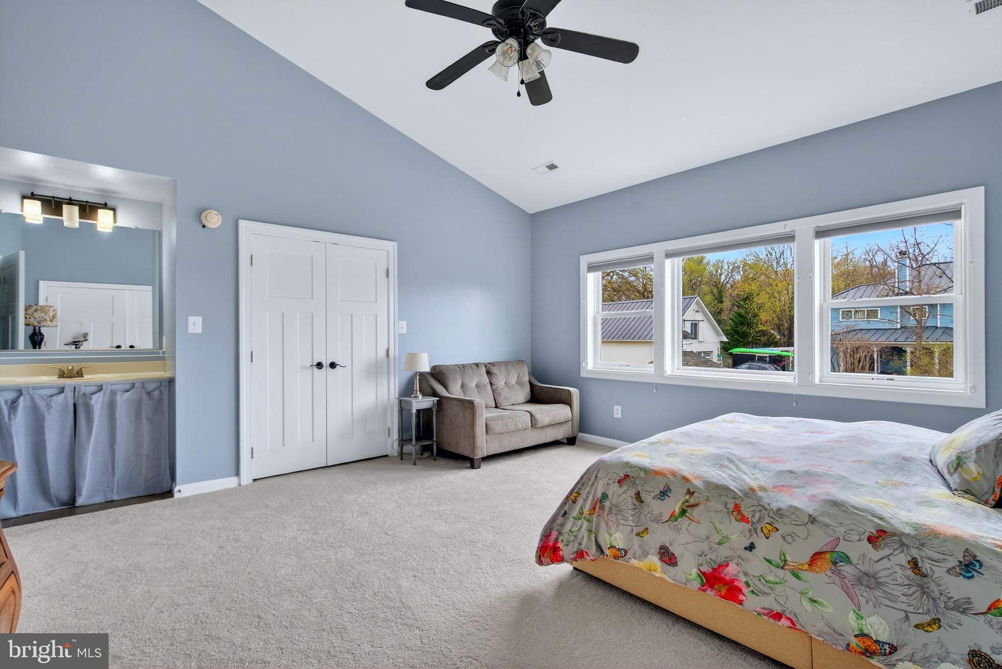 VAN VLECKS - Residential