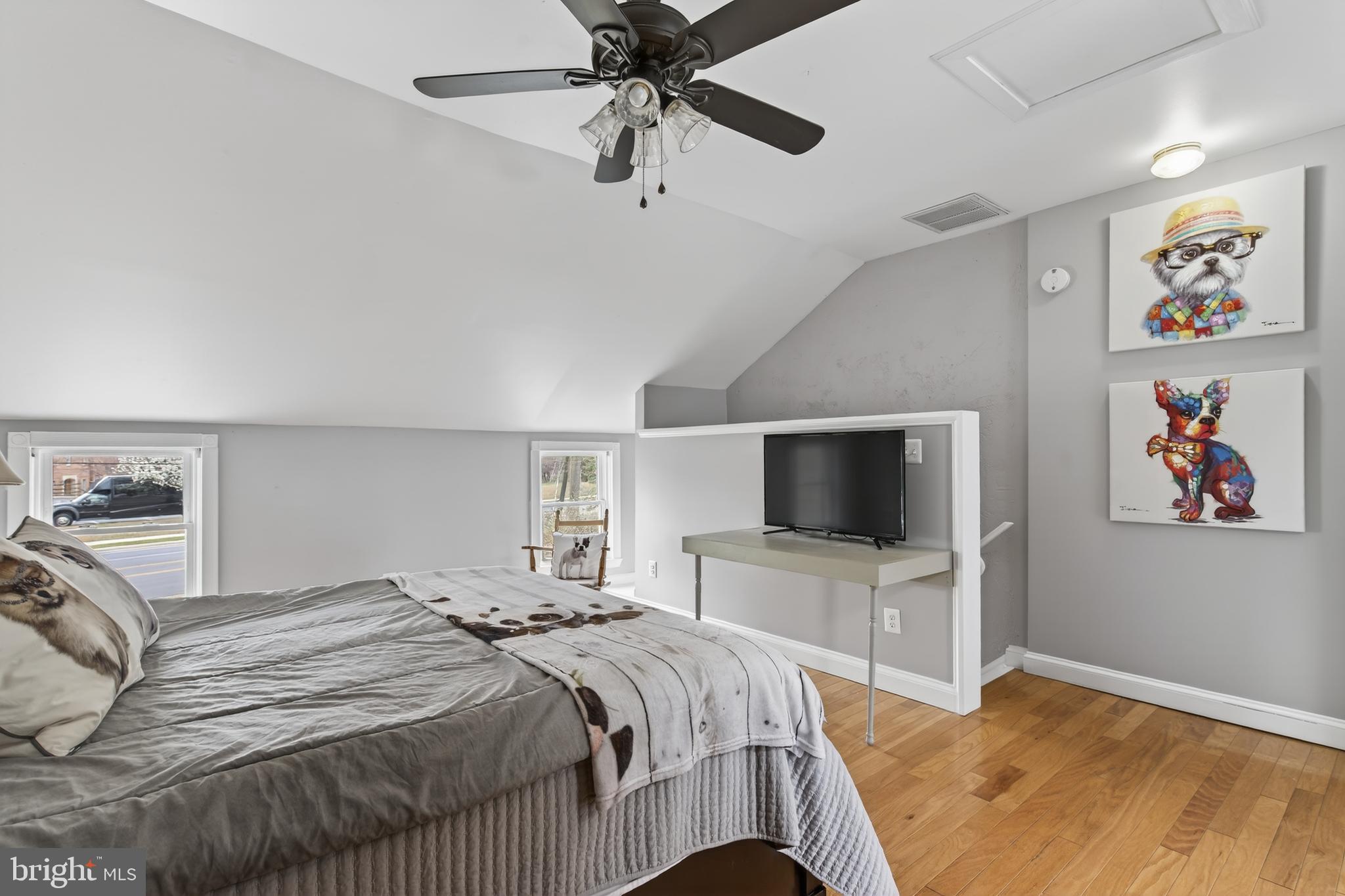 VAN VLECKS - Residential