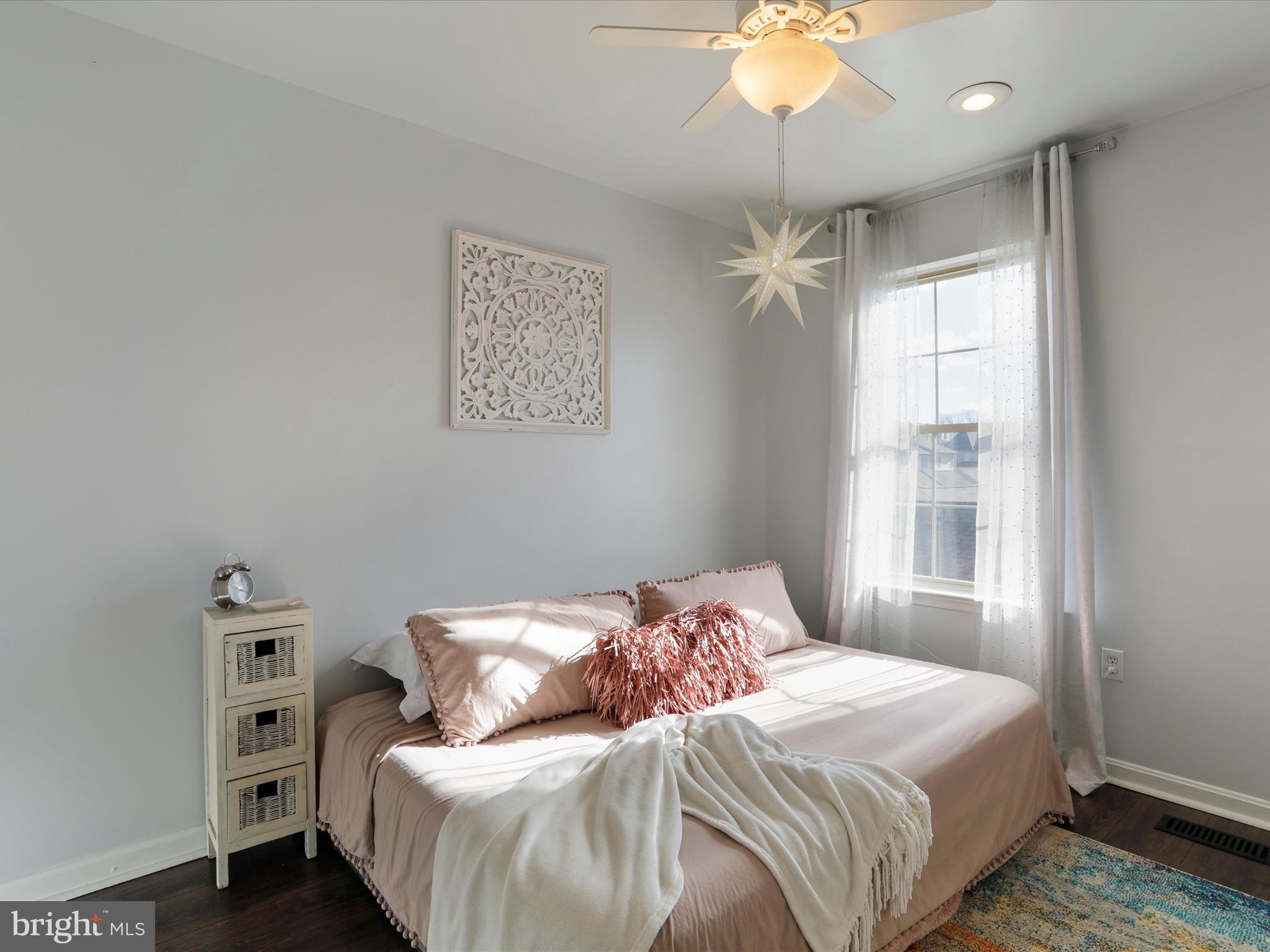 WORMANS MILL - Residential