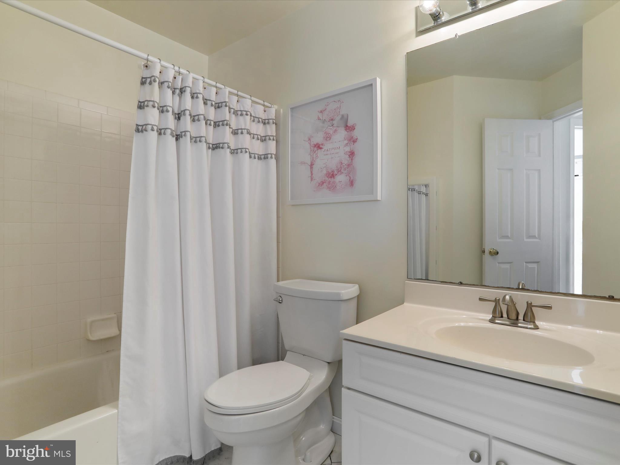 WORMANS MILL - Residential