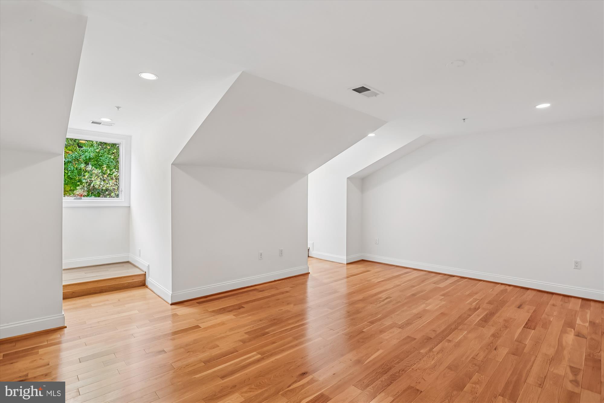 PARKWOOD - Residential