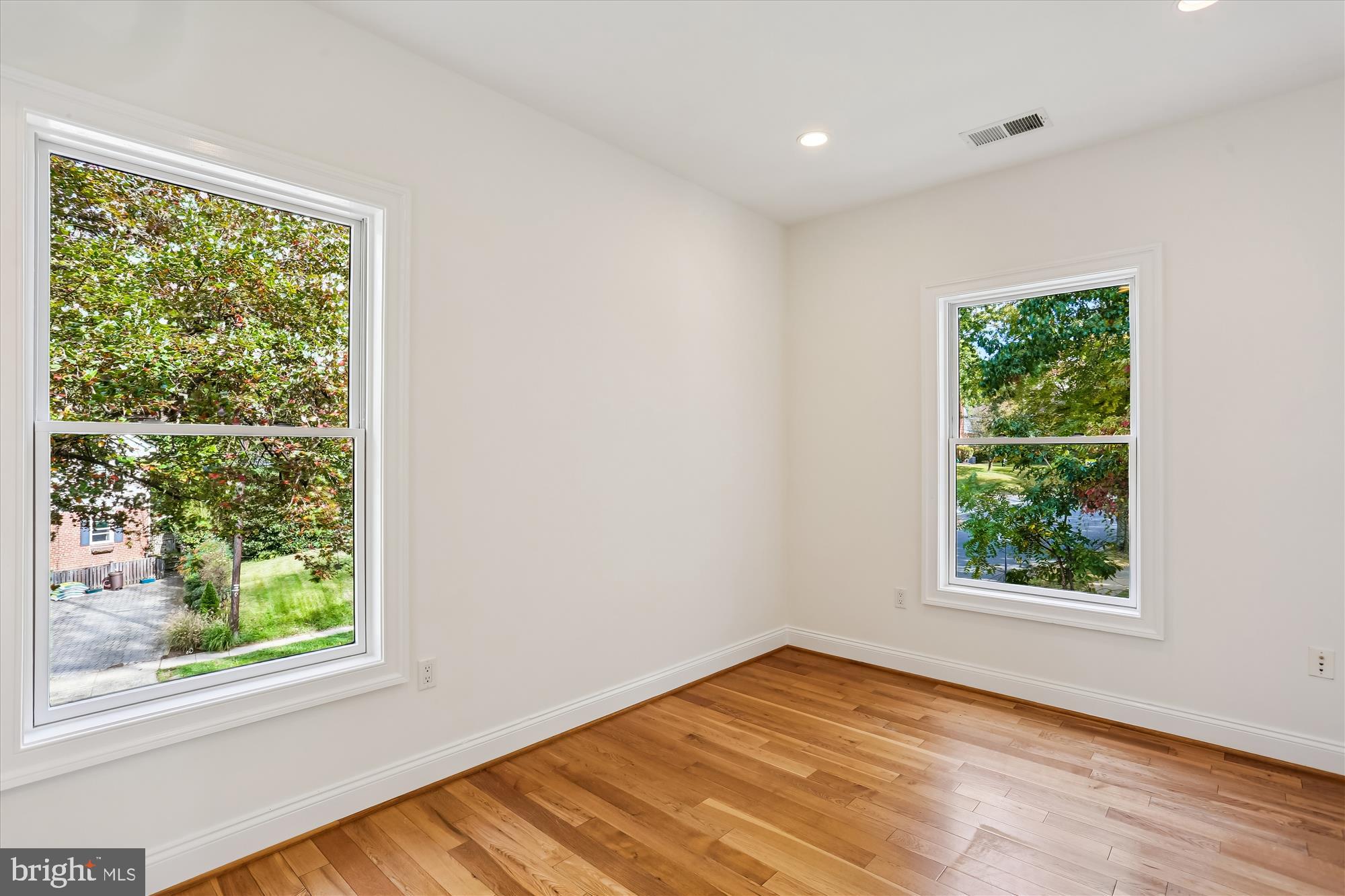 PARKWOOD - Residential