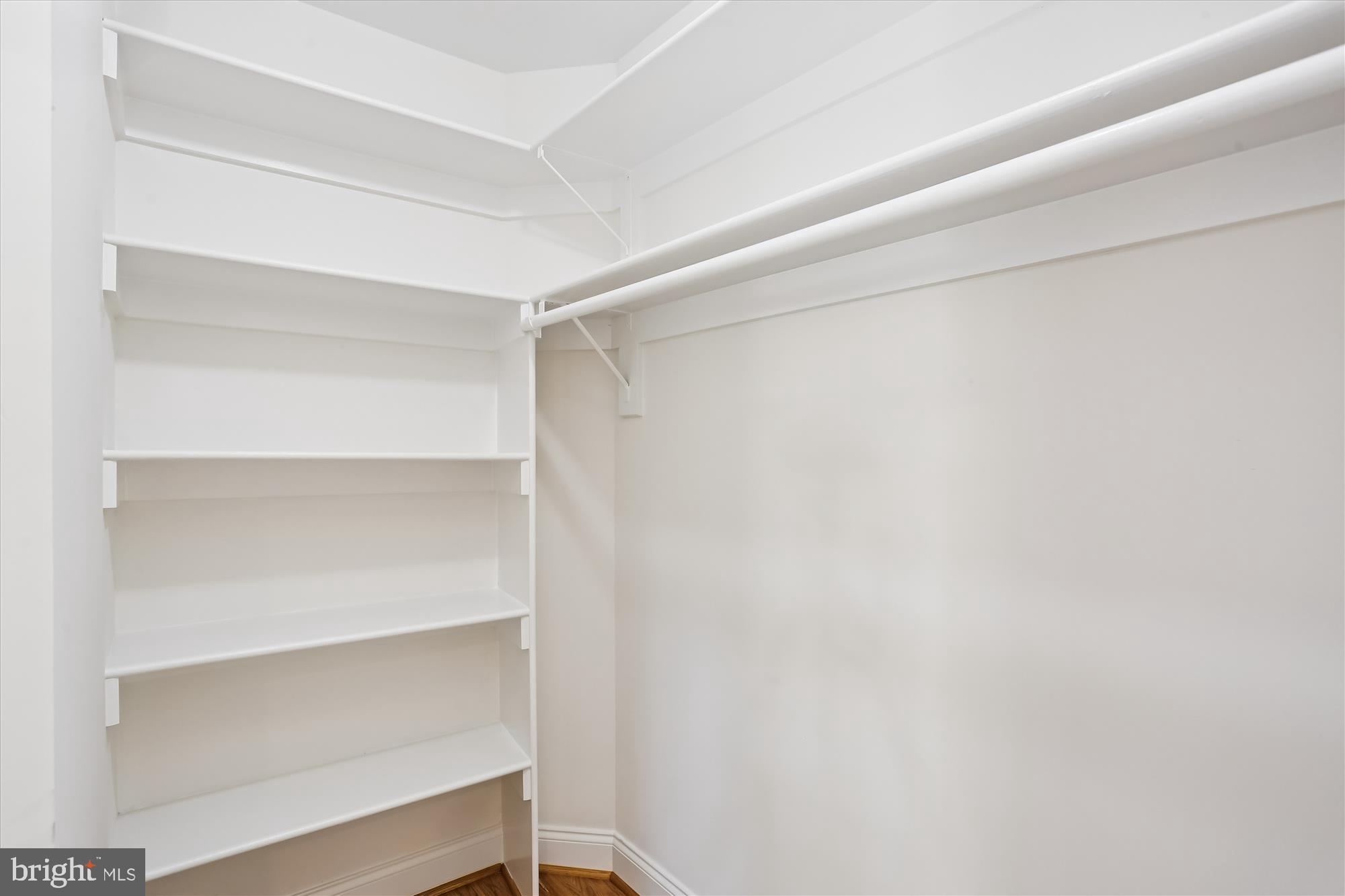 PARKWOOD - Residential