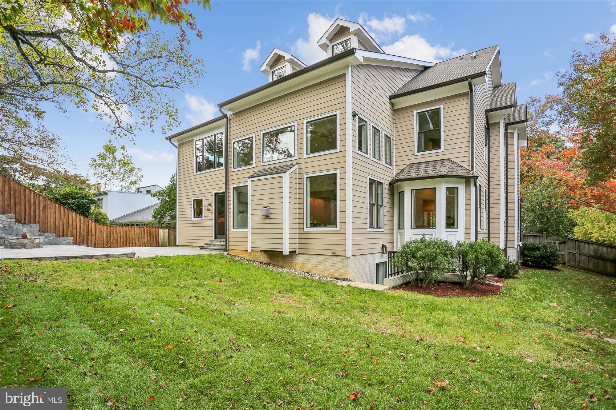 PARKWOOD - Residential