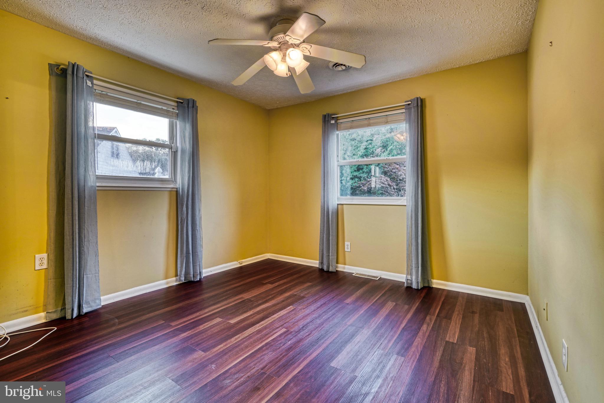 CARROLLWOOD - Residential