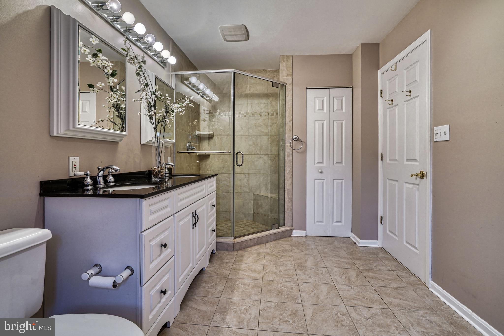 CARROLLWOOD - Residential