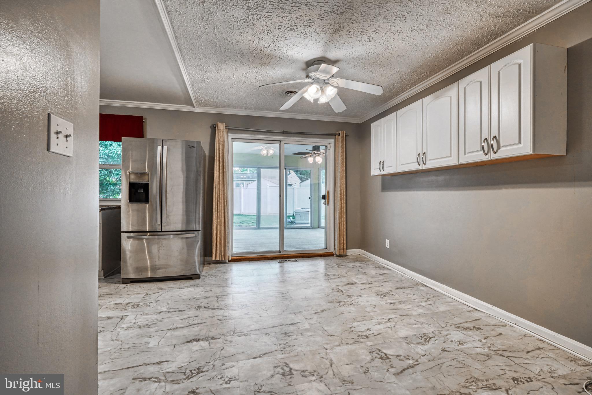 CARROLLWOOD - Residential