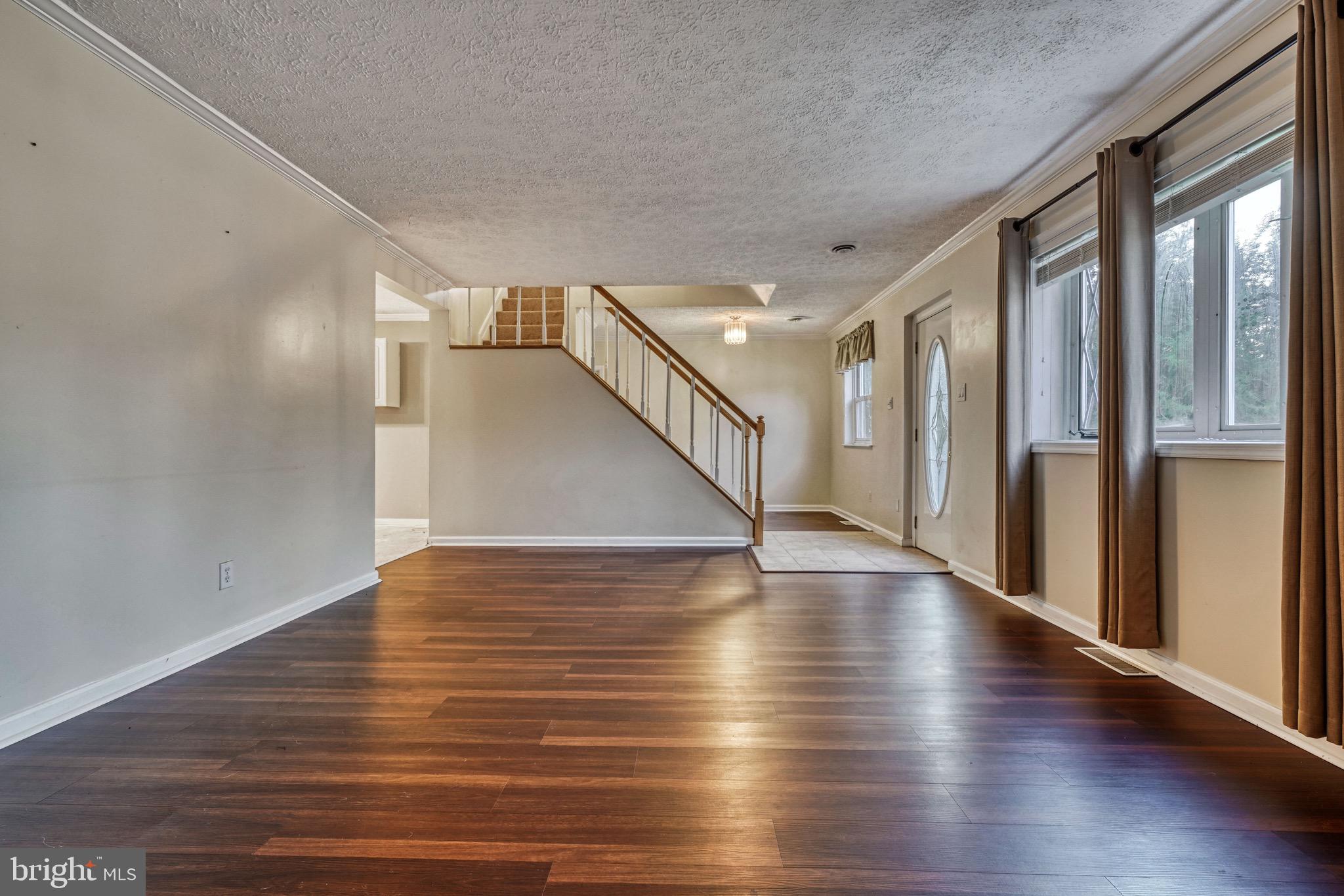 CARROLLWOOD - Residential