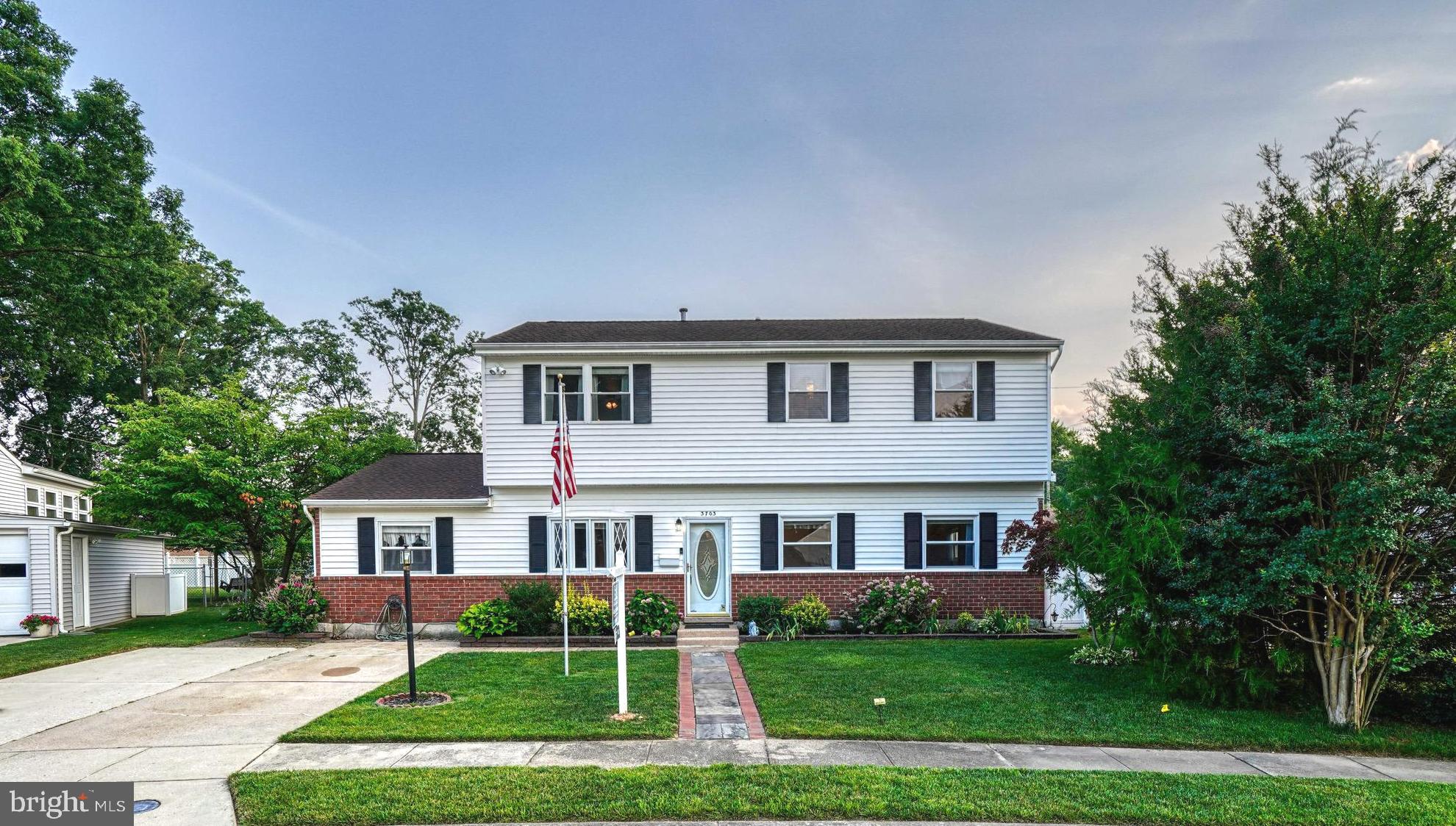 CARROLLWOOD - Residential