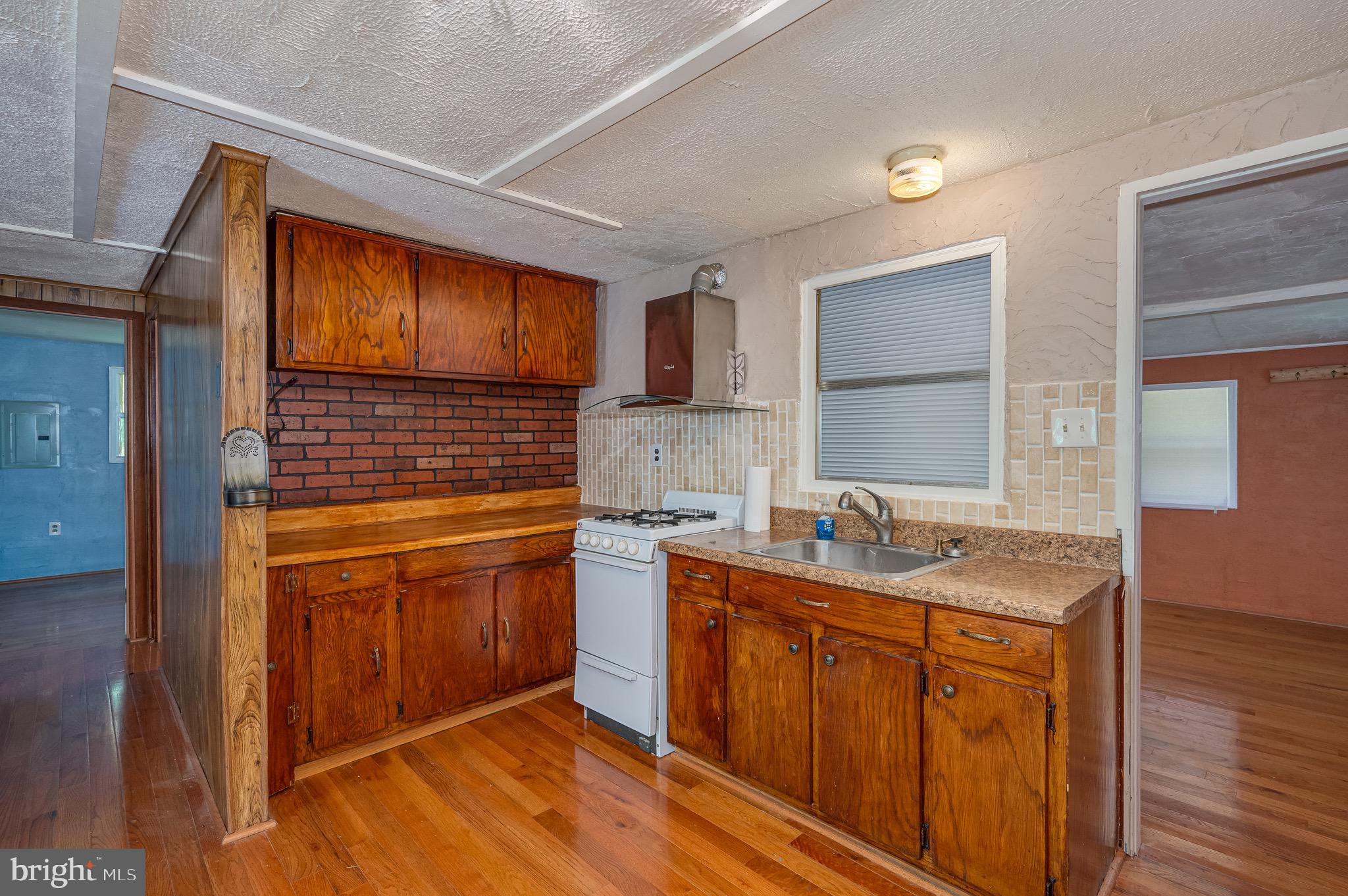 WILDE  ACRES - Residential