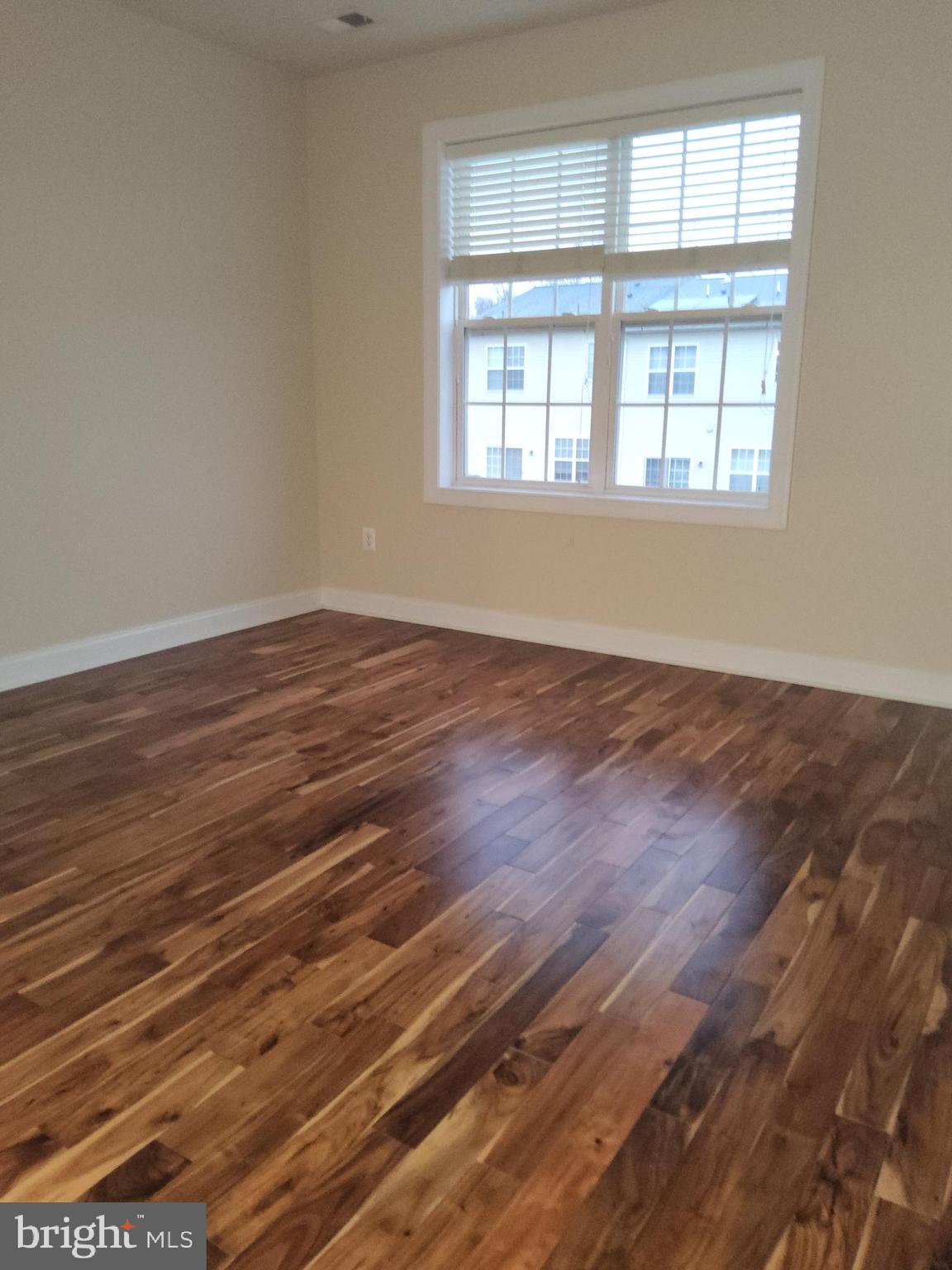 SOUTH MARKET - Residential Lease