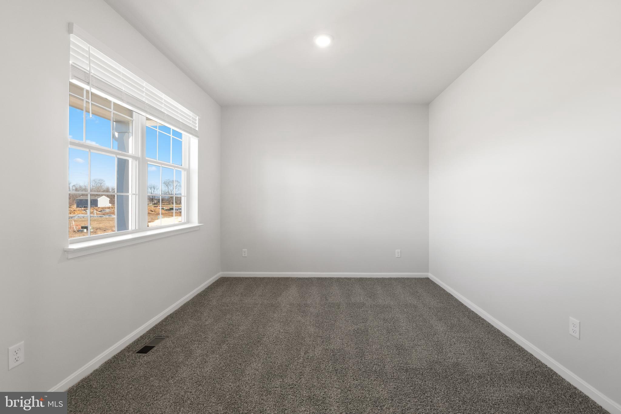 TOLLHOUSE WOODS - Residential