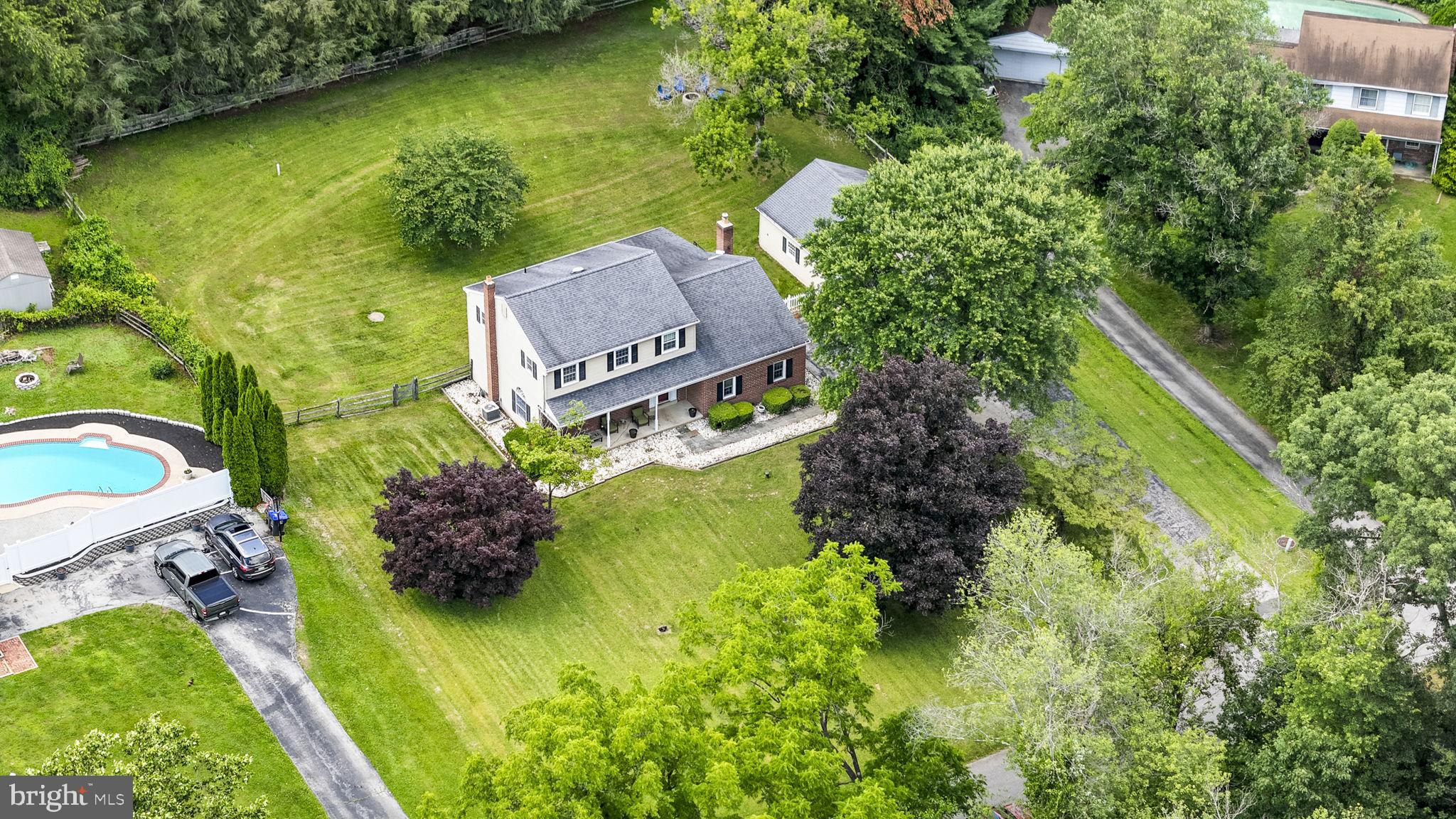 1559 WASHINGTON LANE