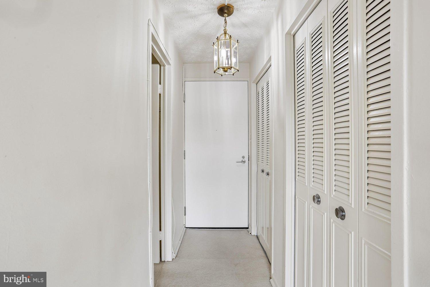 10201 GROSVENOR PLACE 1007