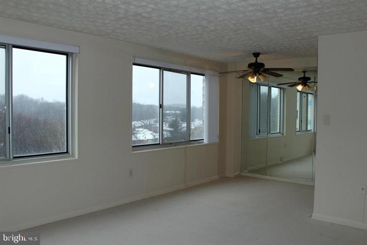 10201 GROSVENOR PLACE 1007