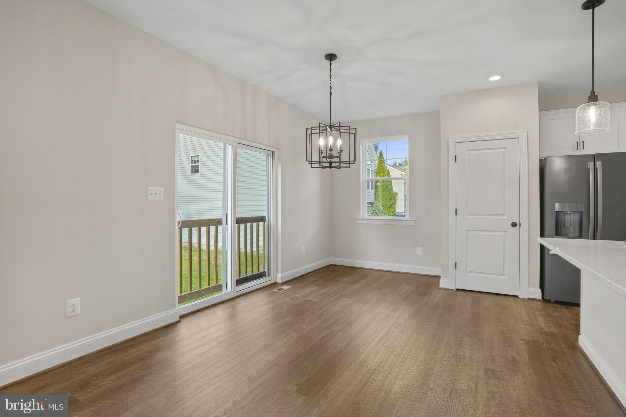 CLIFFTON ON THE POTOMAC - Residential