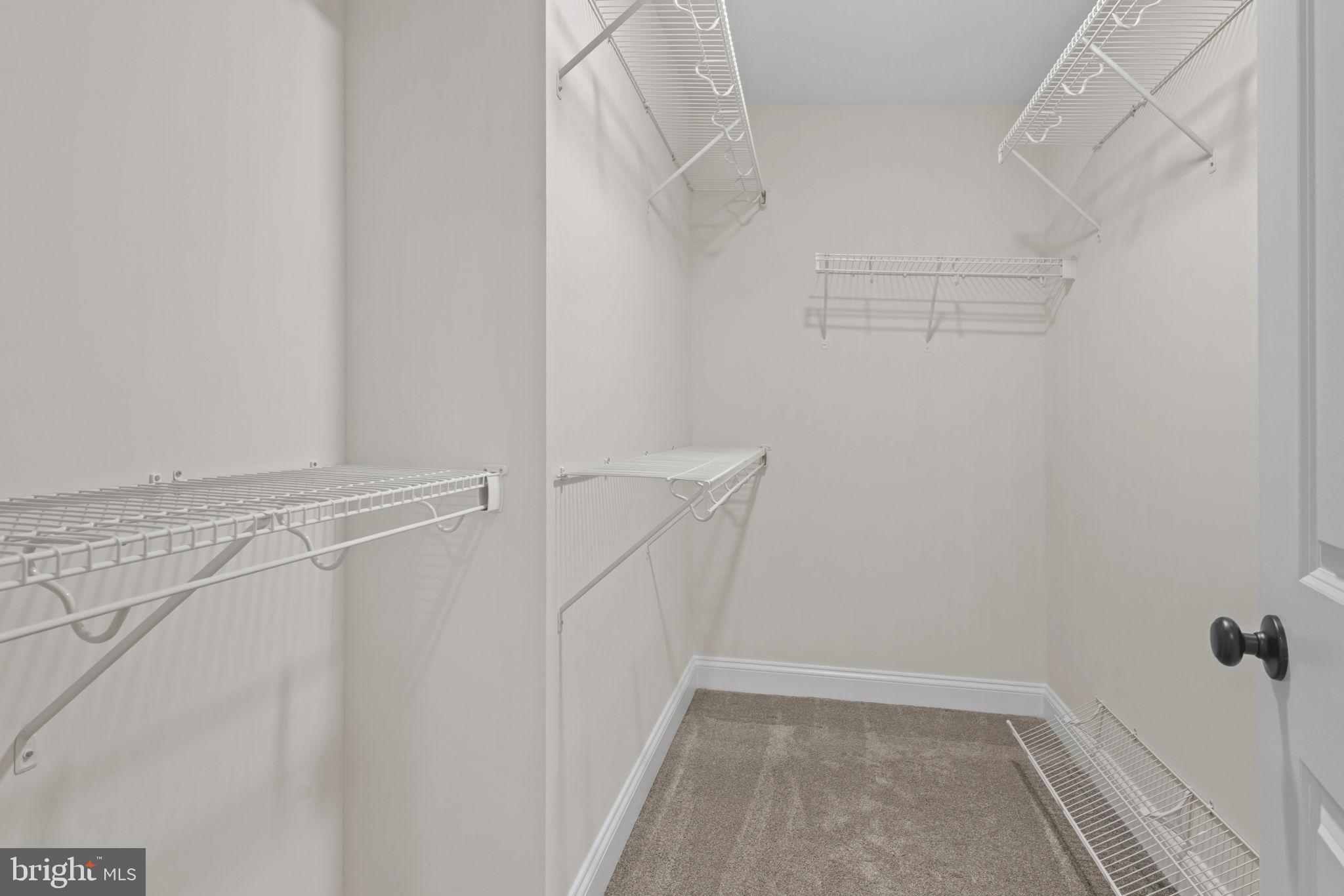 CLIFFTON ON THE POTOMAC - Residential