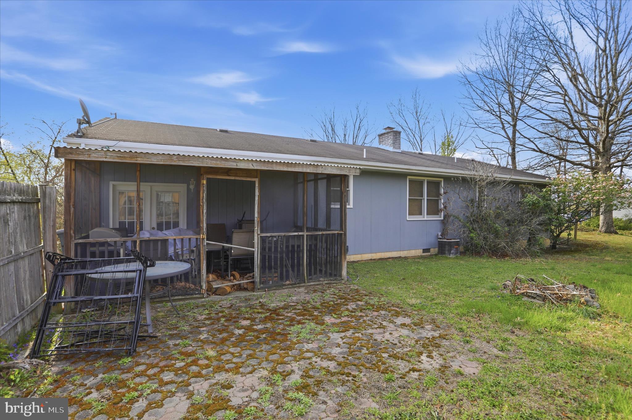 KNOBLEY ESTATES - Residential