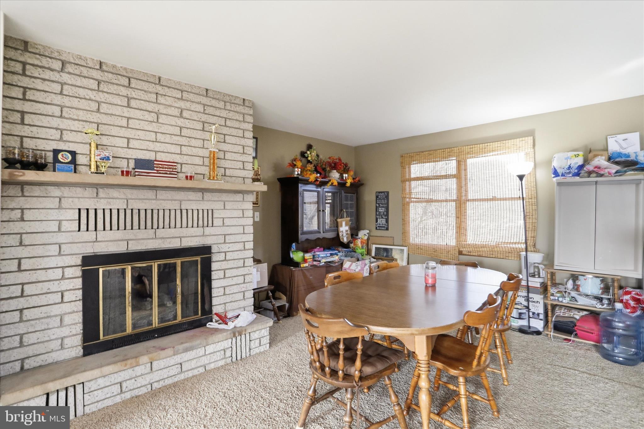 KNOBLEY ESTATES - Residential