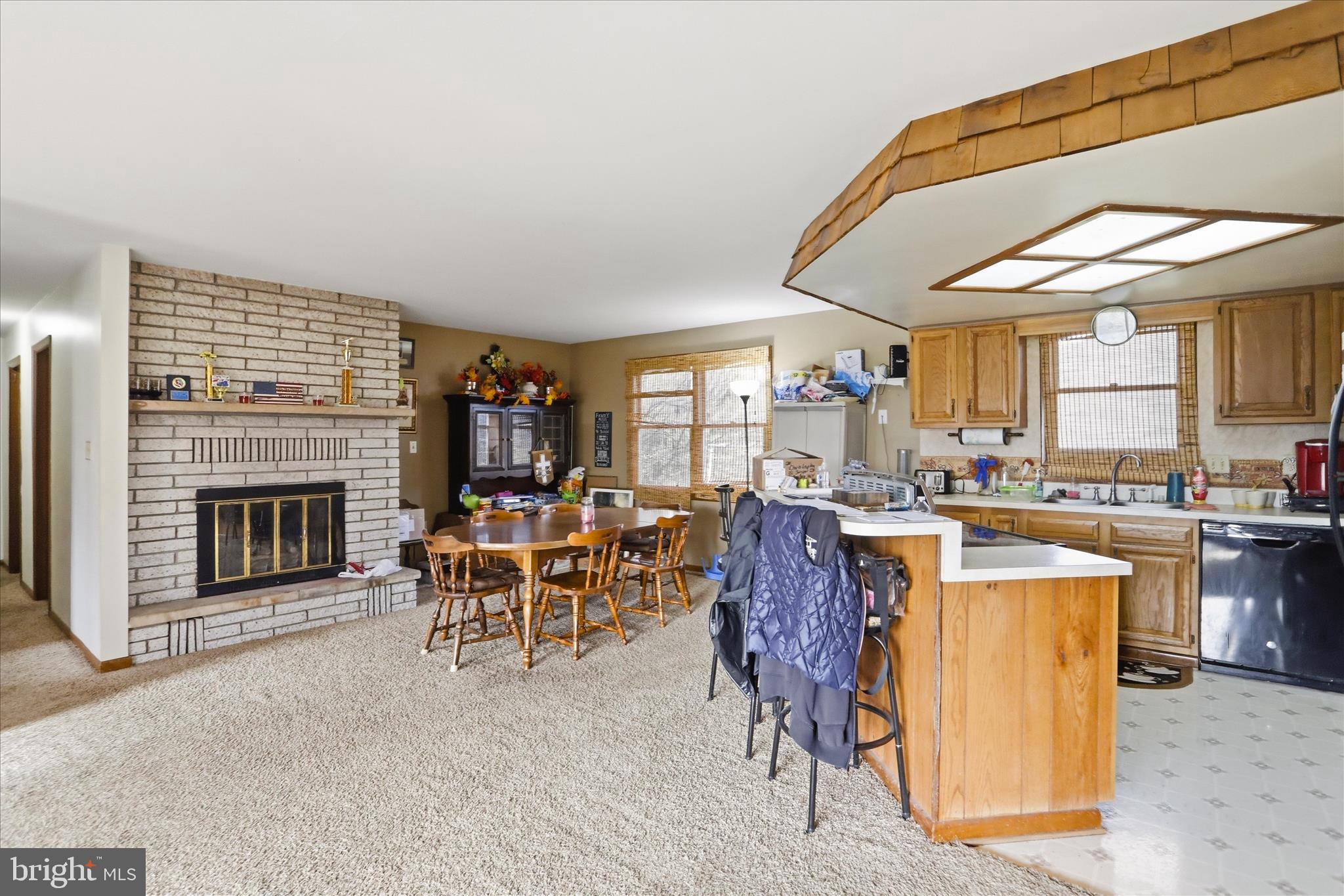 KNOBLEY ESTATES - Residential