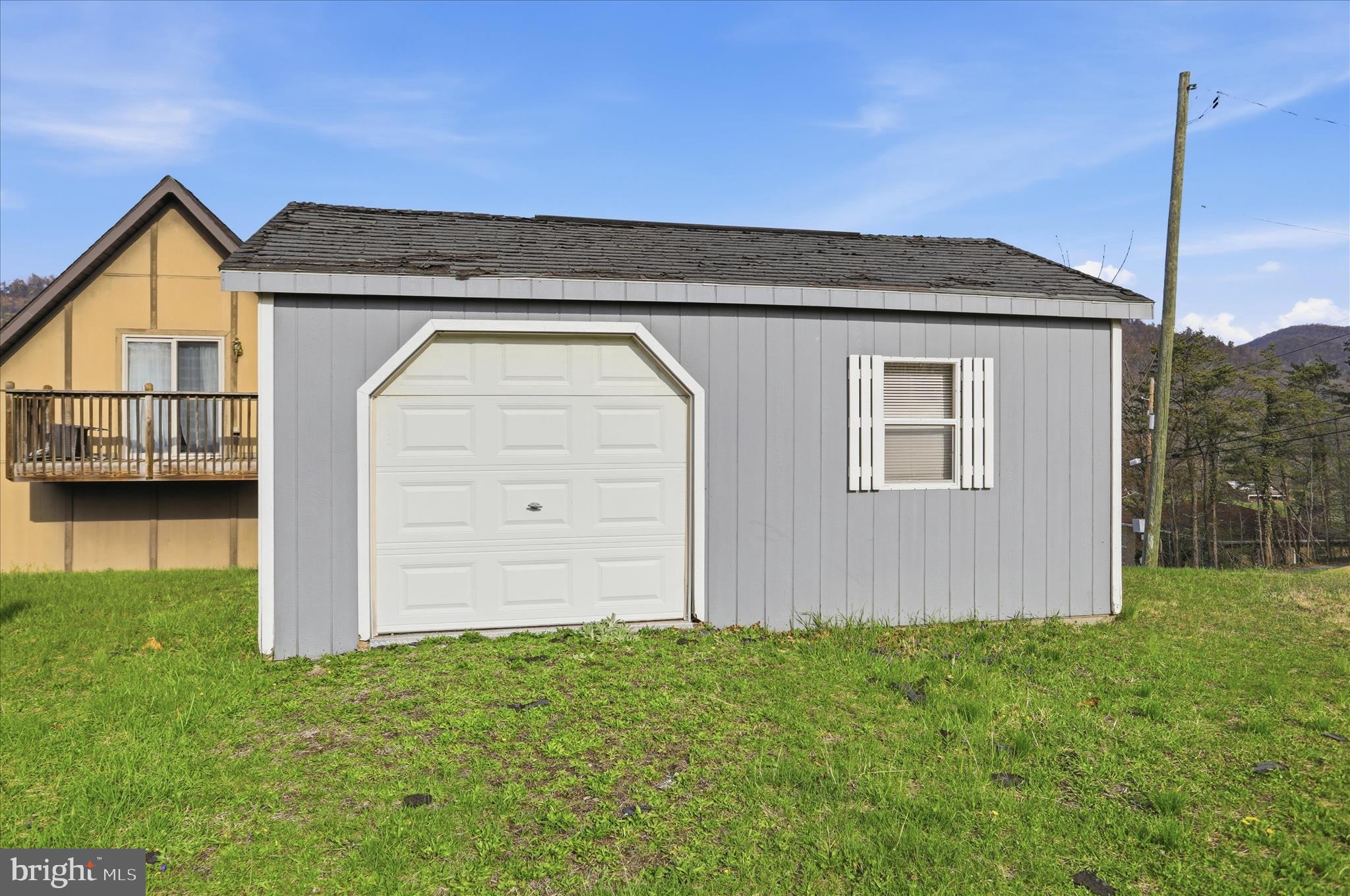 KNOBLEY ESTATES - Residential