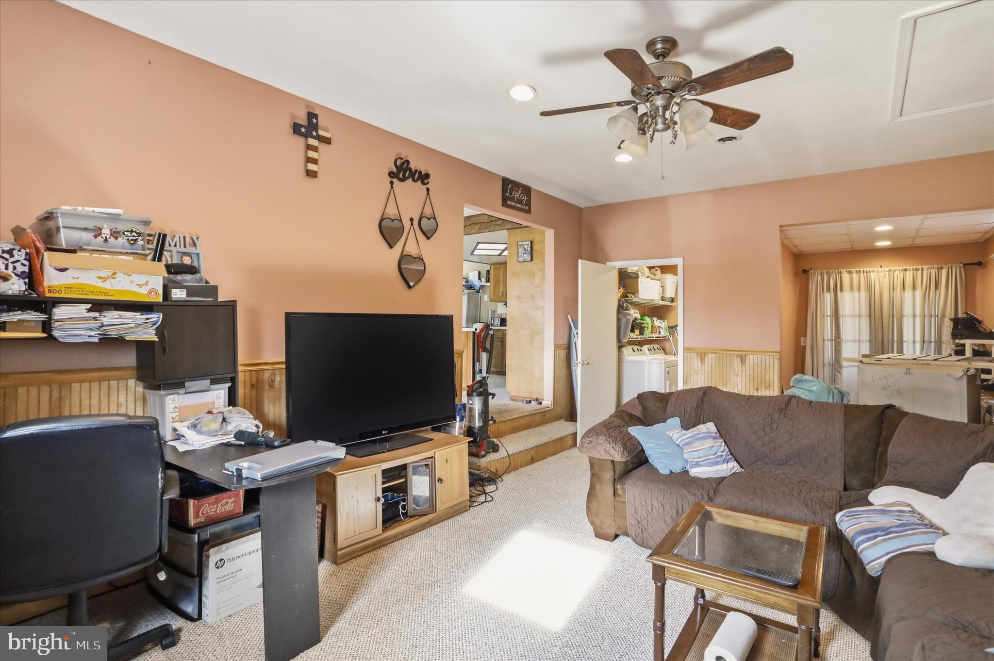 KNOBLEY ESTATES - Residential