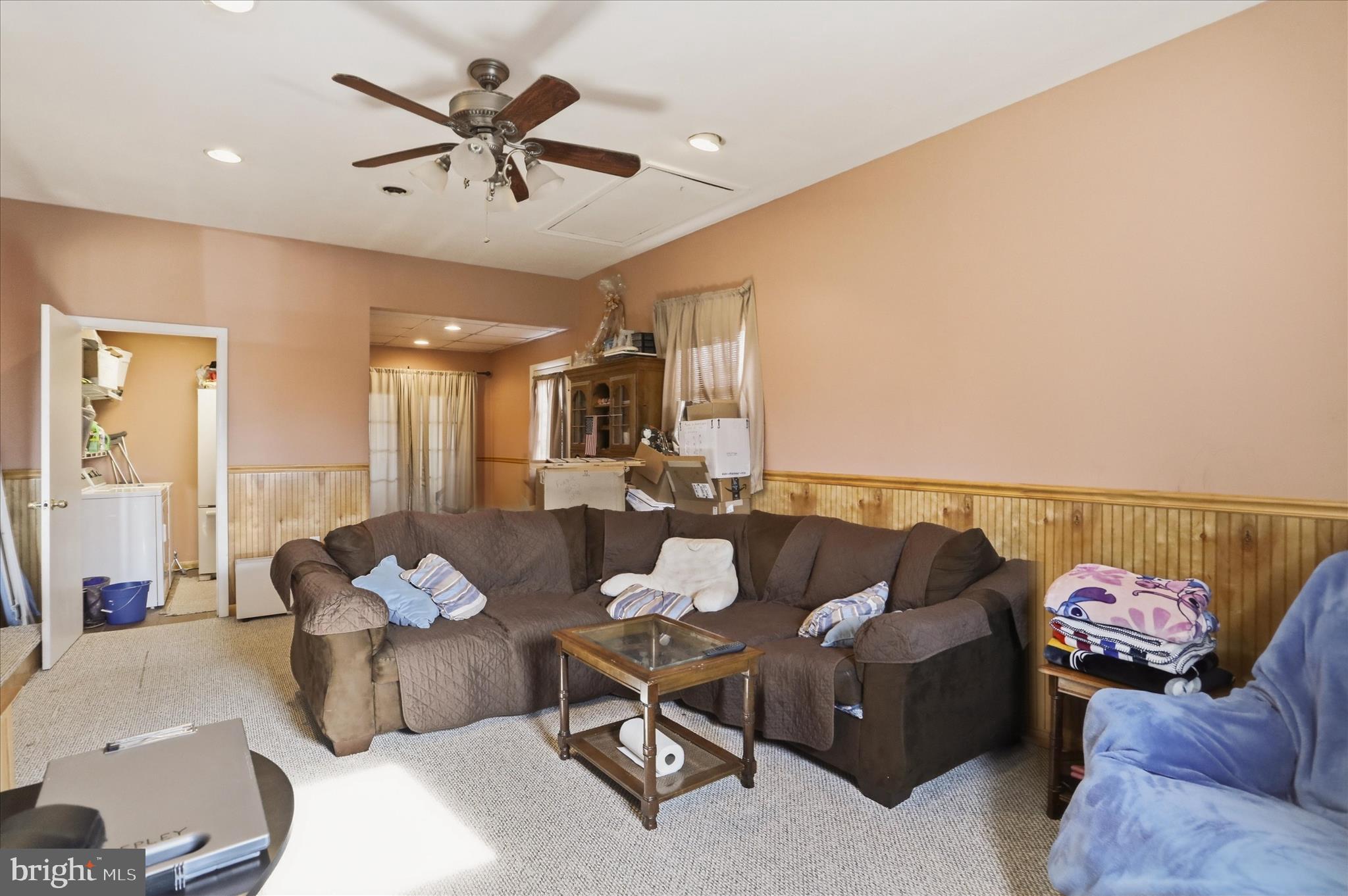 KNOBLEY ESTATES - Residential