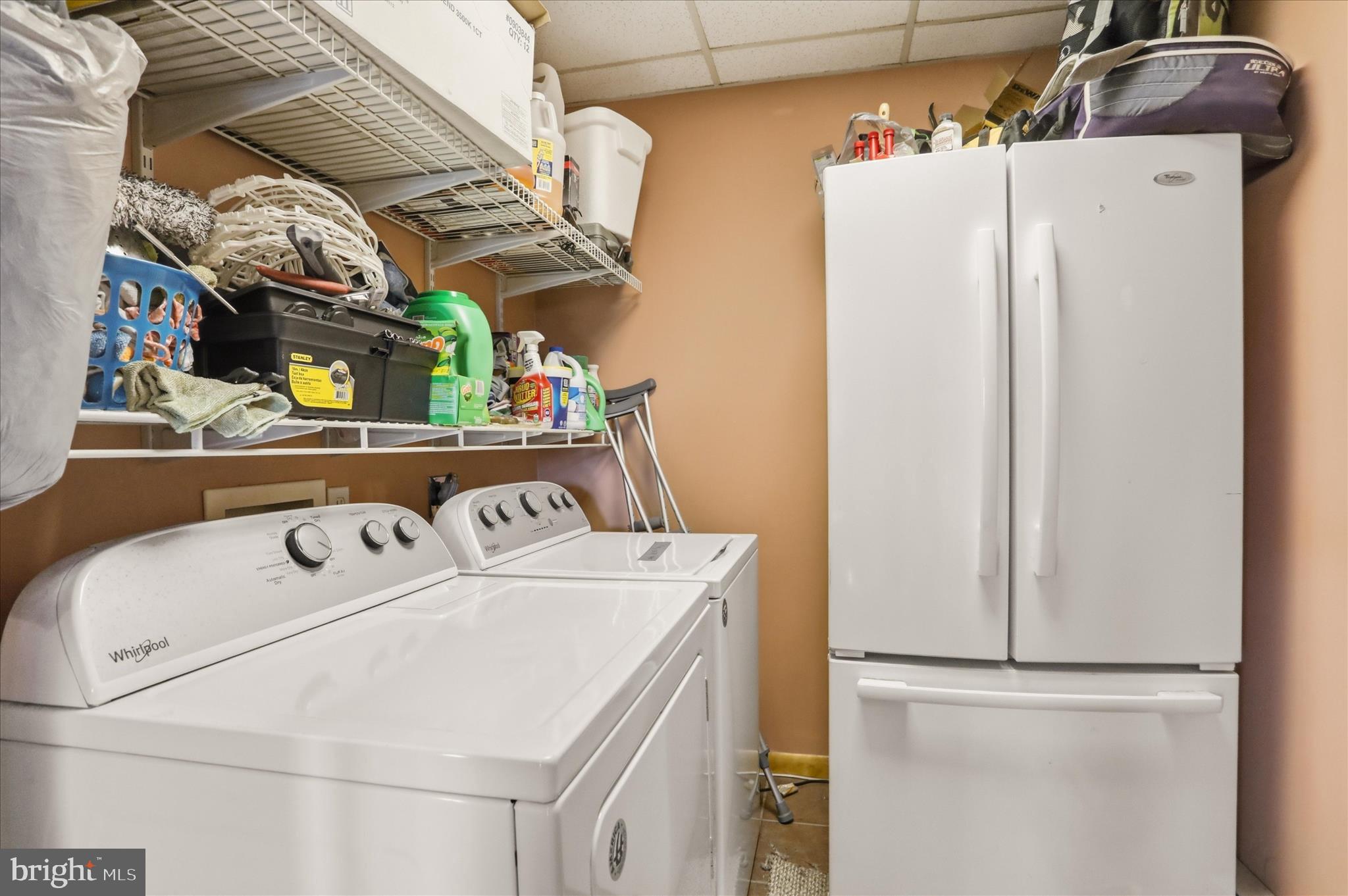 KNOBLEY ESTATES - Residential