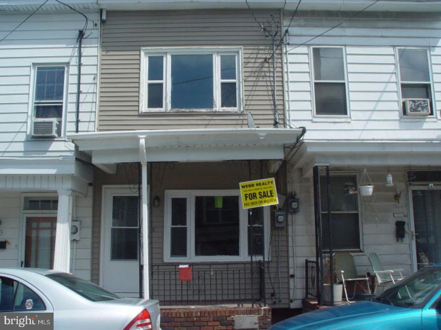 REDUCED!   Freshly painted living room with new carpeting, 27 handle kitchen, back porch, no grass cutting required, no yard, open staircase, furnance approx 3 yrs old. Mailing Address Continued: Mahanoy City Color: tan