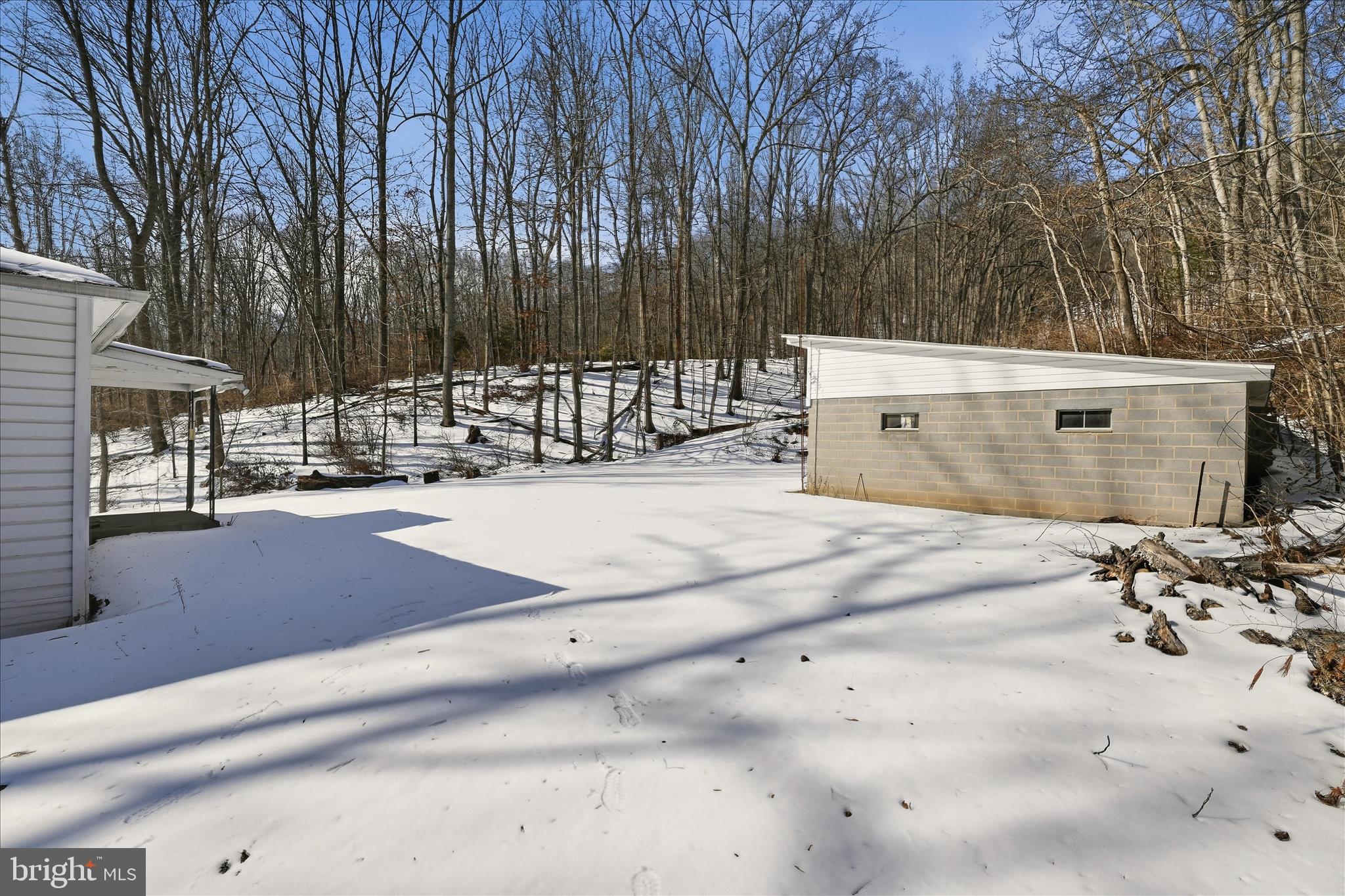 NONE AVAILABLE - Land