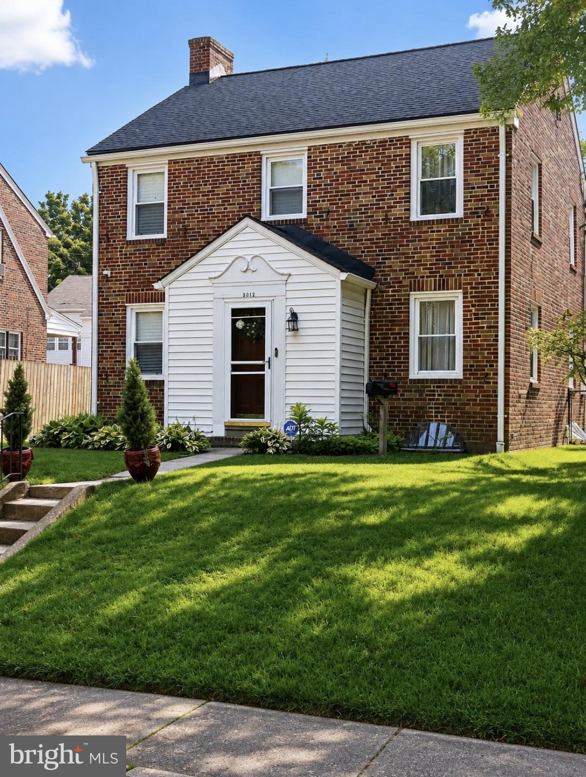 3012 DUNMORE ROAD