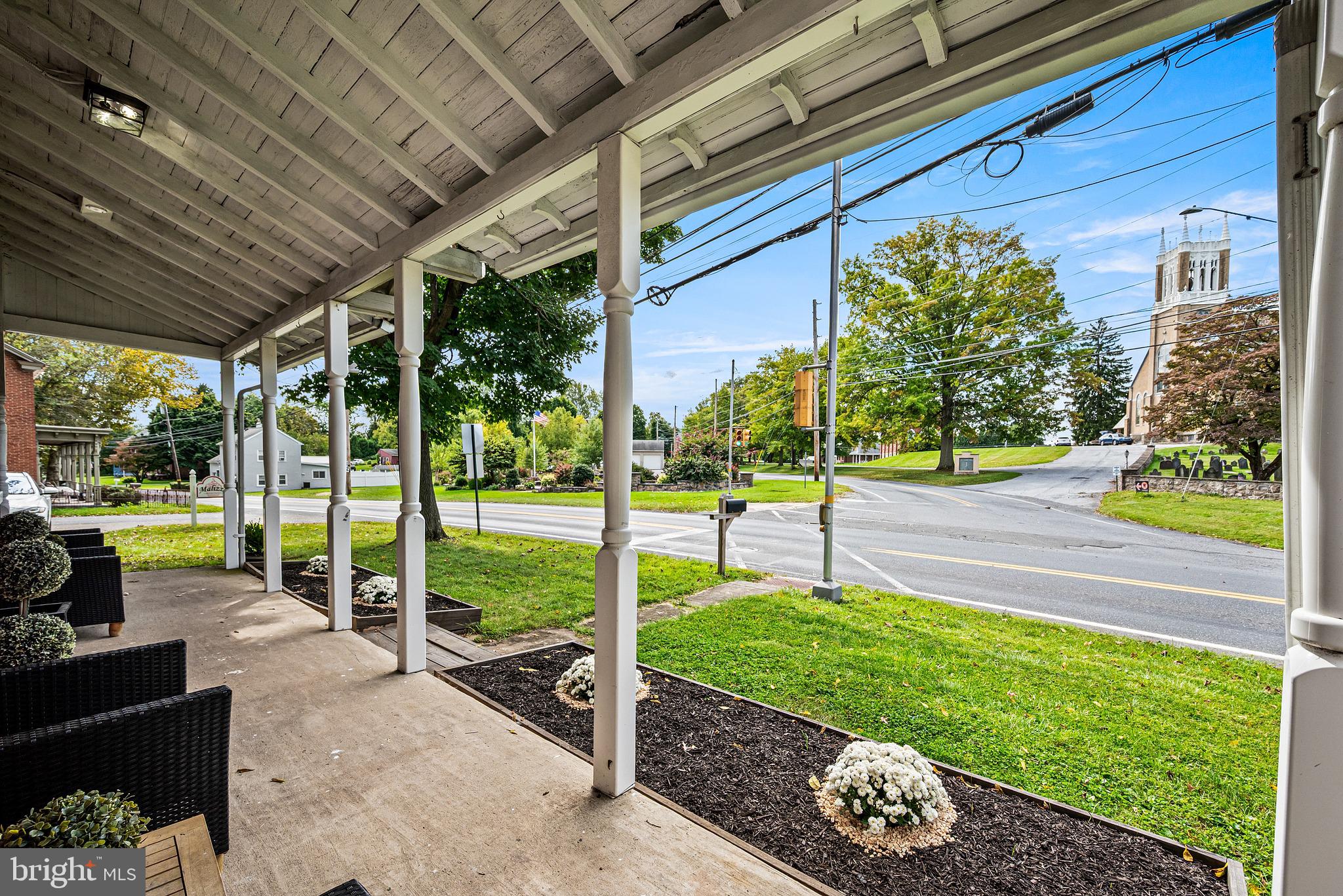 1203 OLD SWEDE ROAD