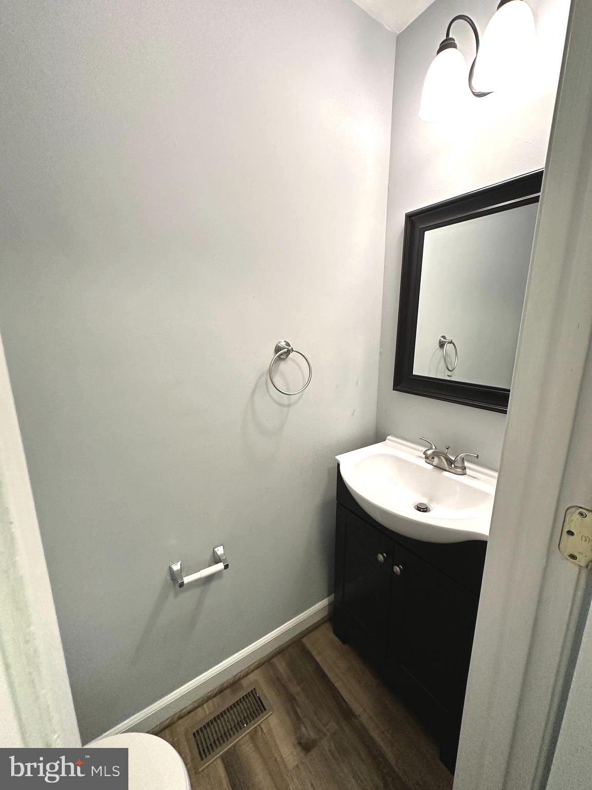 HOLLYWOODS POINT - Residential