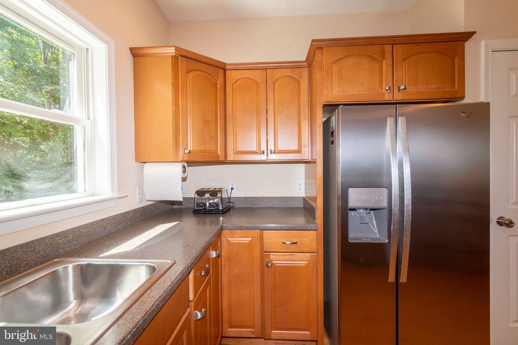 COUNTRYSIDE ON LAKE ANNA - Residential