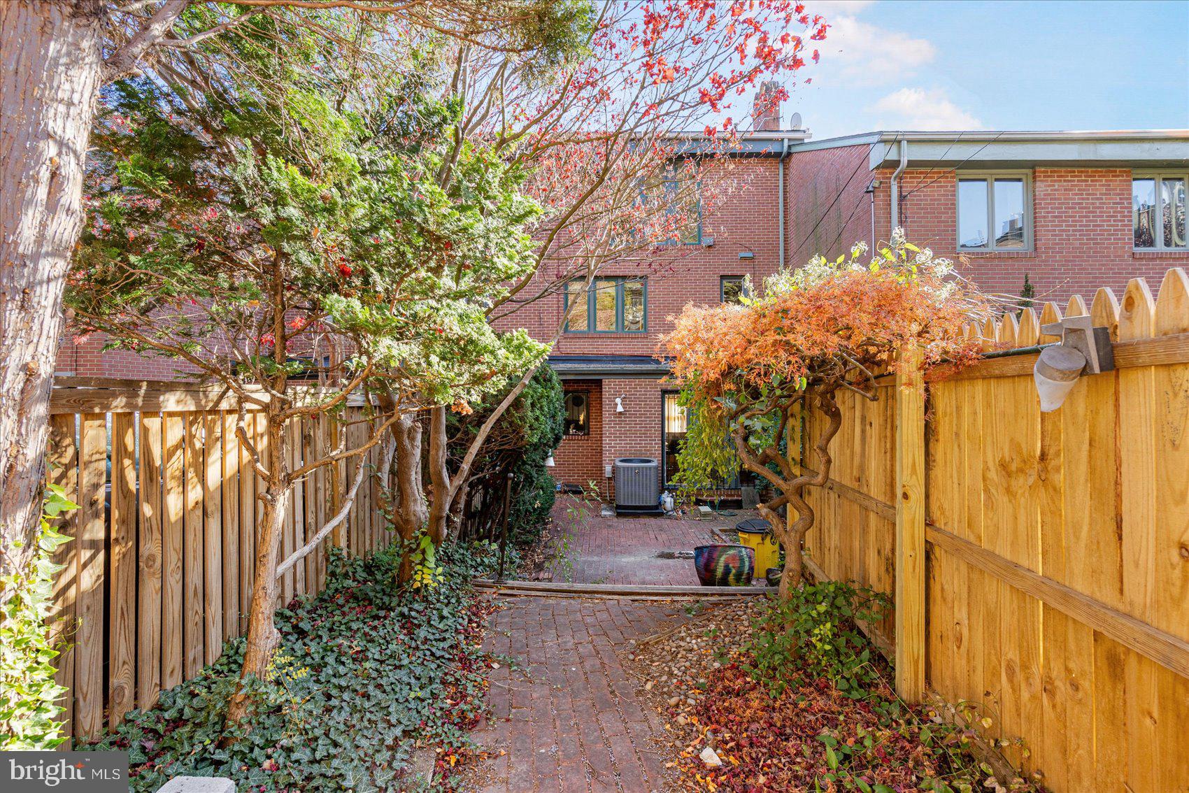 BOLTON HILL HISTORIC DISTRICT - Residential