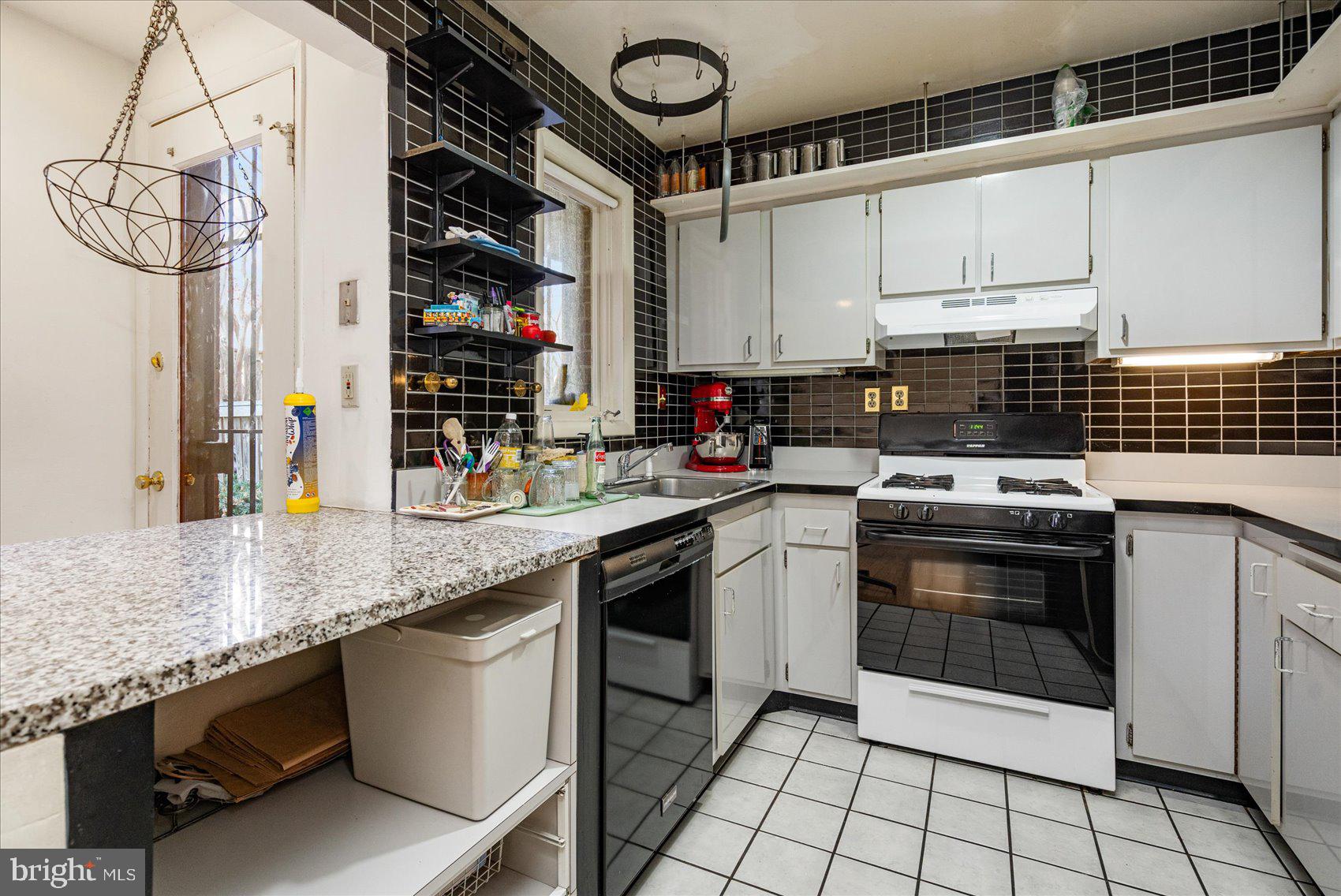 BOLTON HILL HISTORIC DISTRICT - Residential