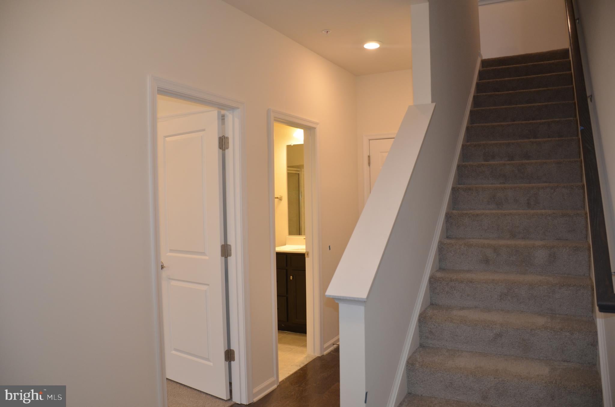 5609 TALLYN HUNT PLACE