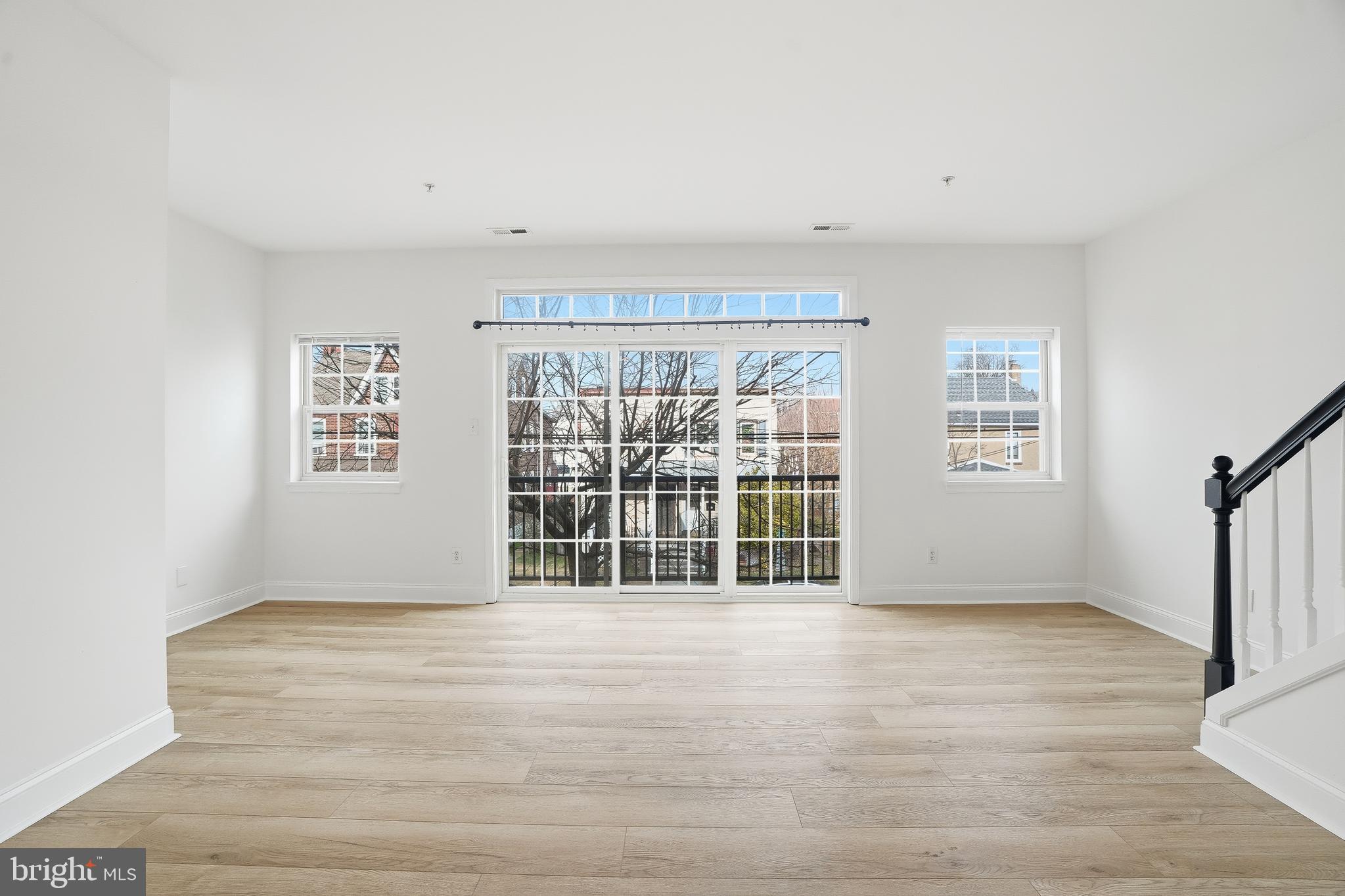 GREEN STREET MEWS - Residential